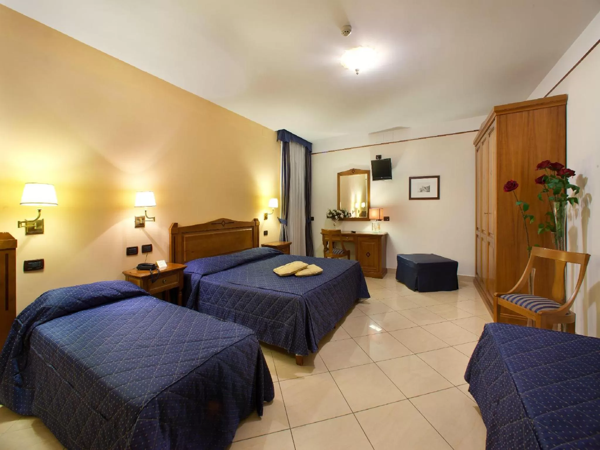 Photo of the whole room, Bed in Ulisse Deluxe Hostel