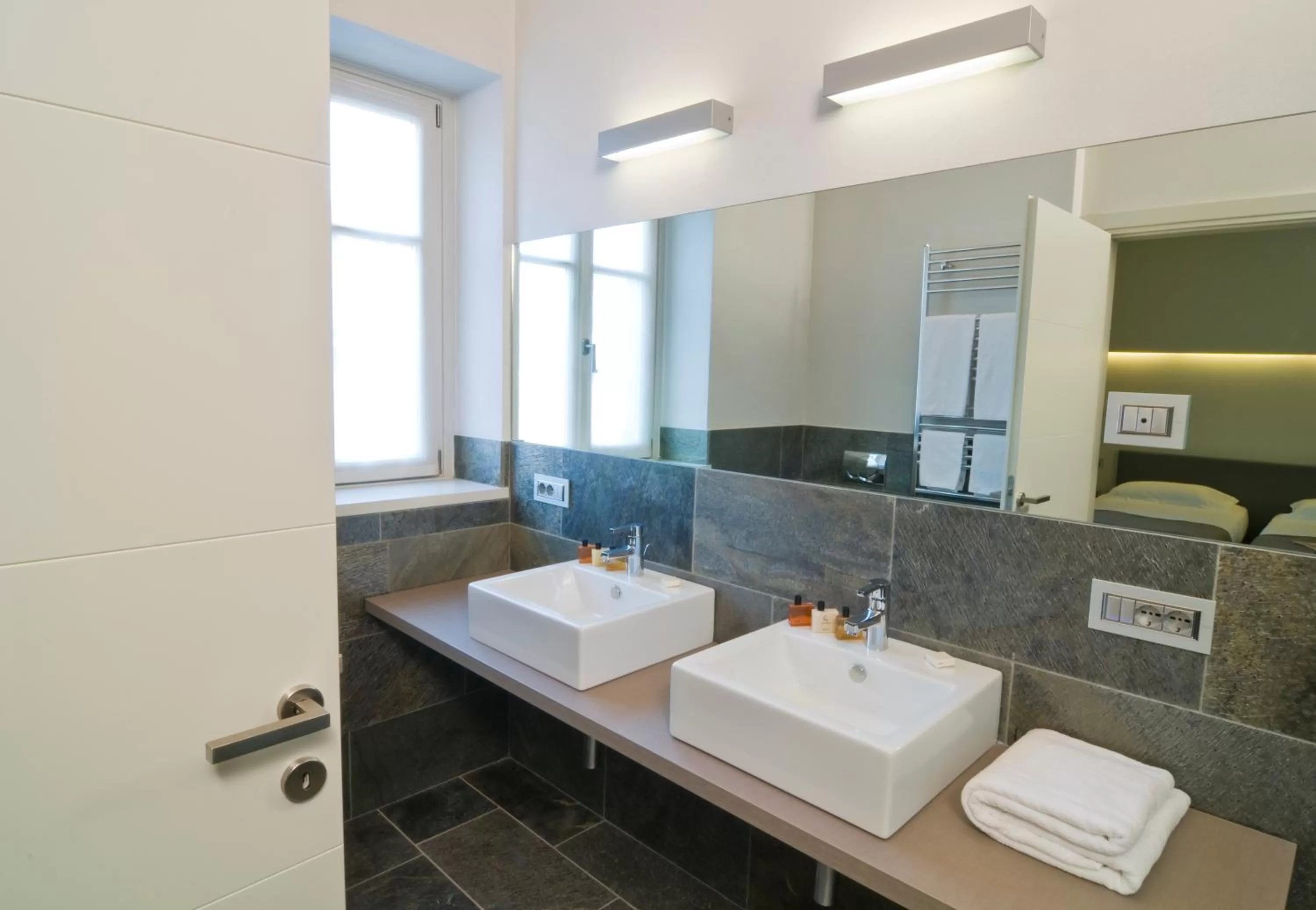 Bathroom in Hotel Di Varese