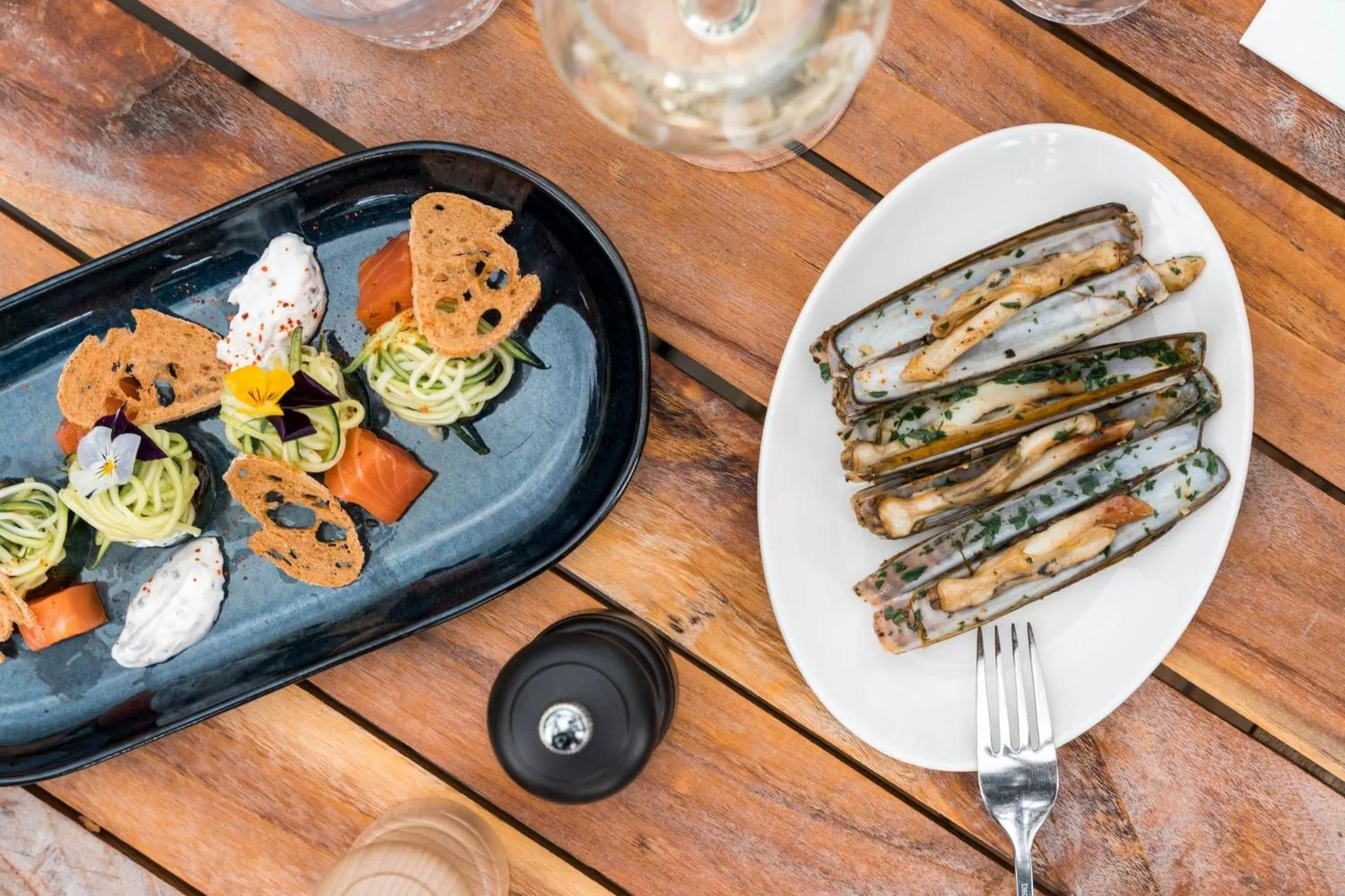 Restaurant/places to eat in Hotel Indigo Bordeaux Centre Chartrons by IHG