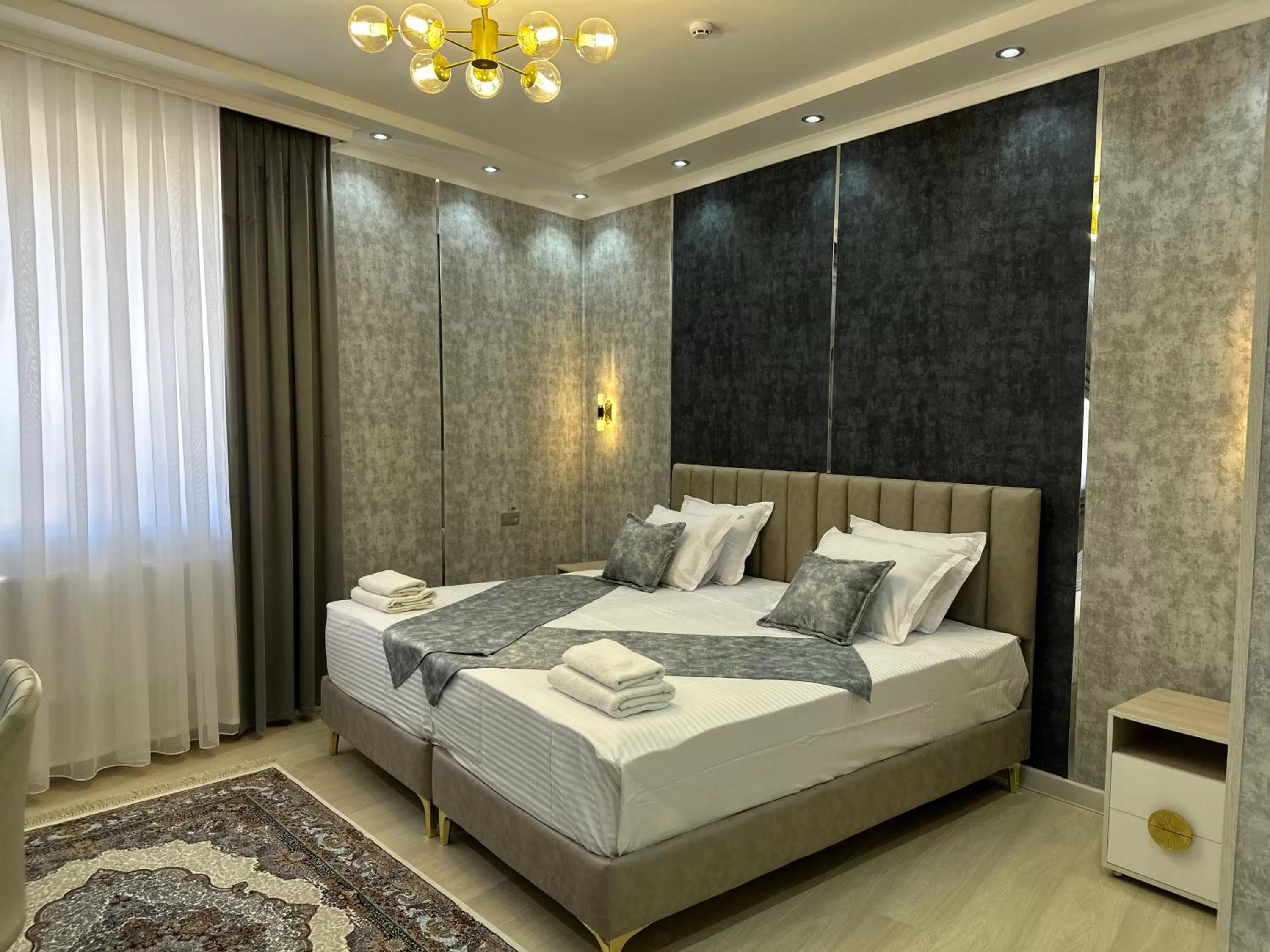 Bed in New Minor Hotel