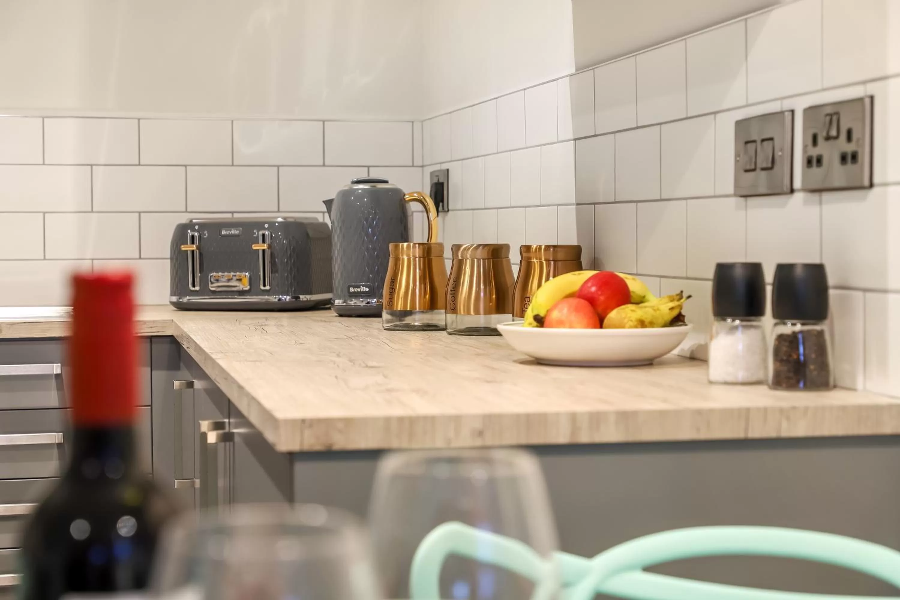 Kitchen or kitchenette in Executive Apartments