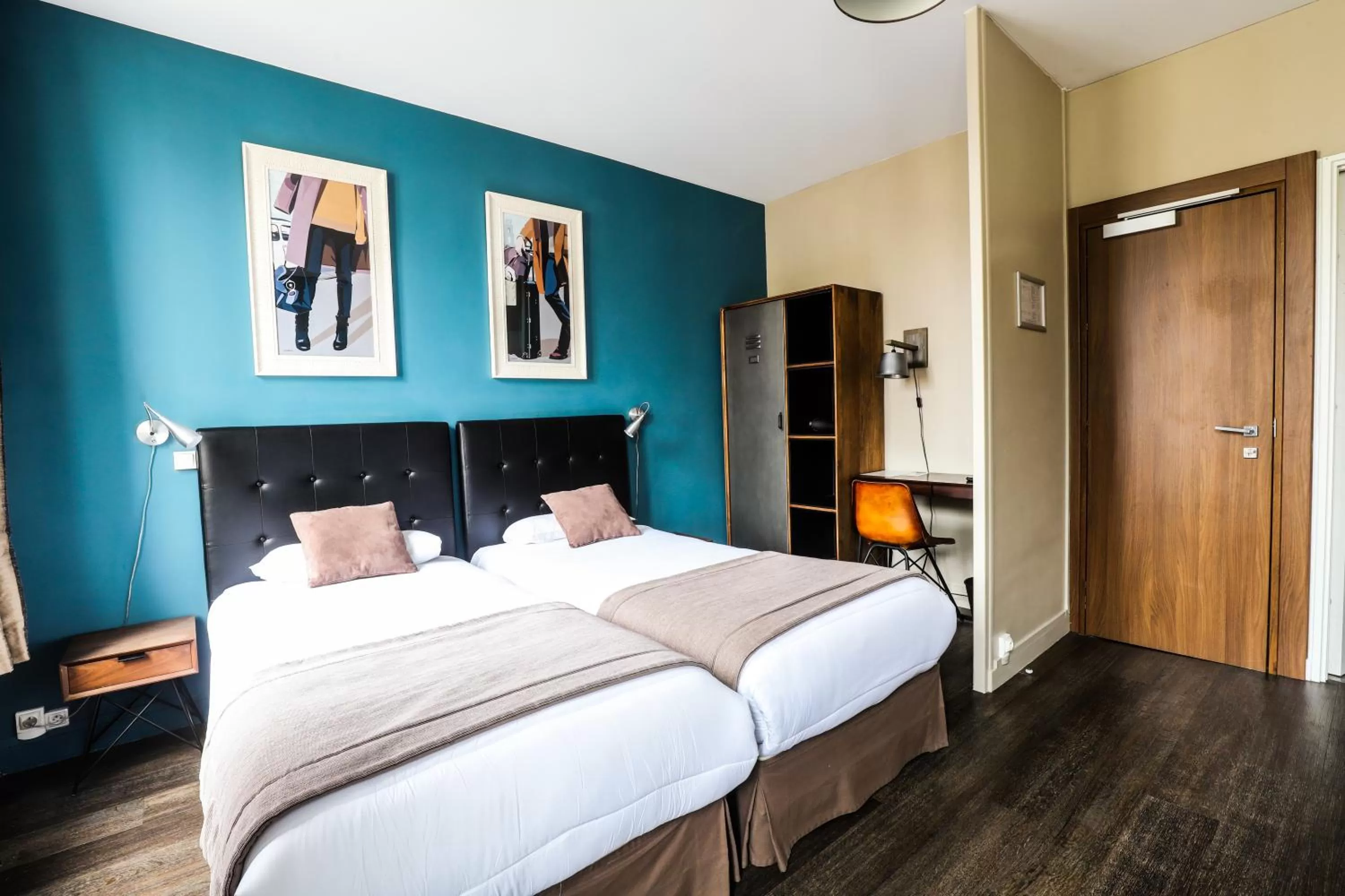 Photo of the whole room, Bed in Hotel Des Cedres