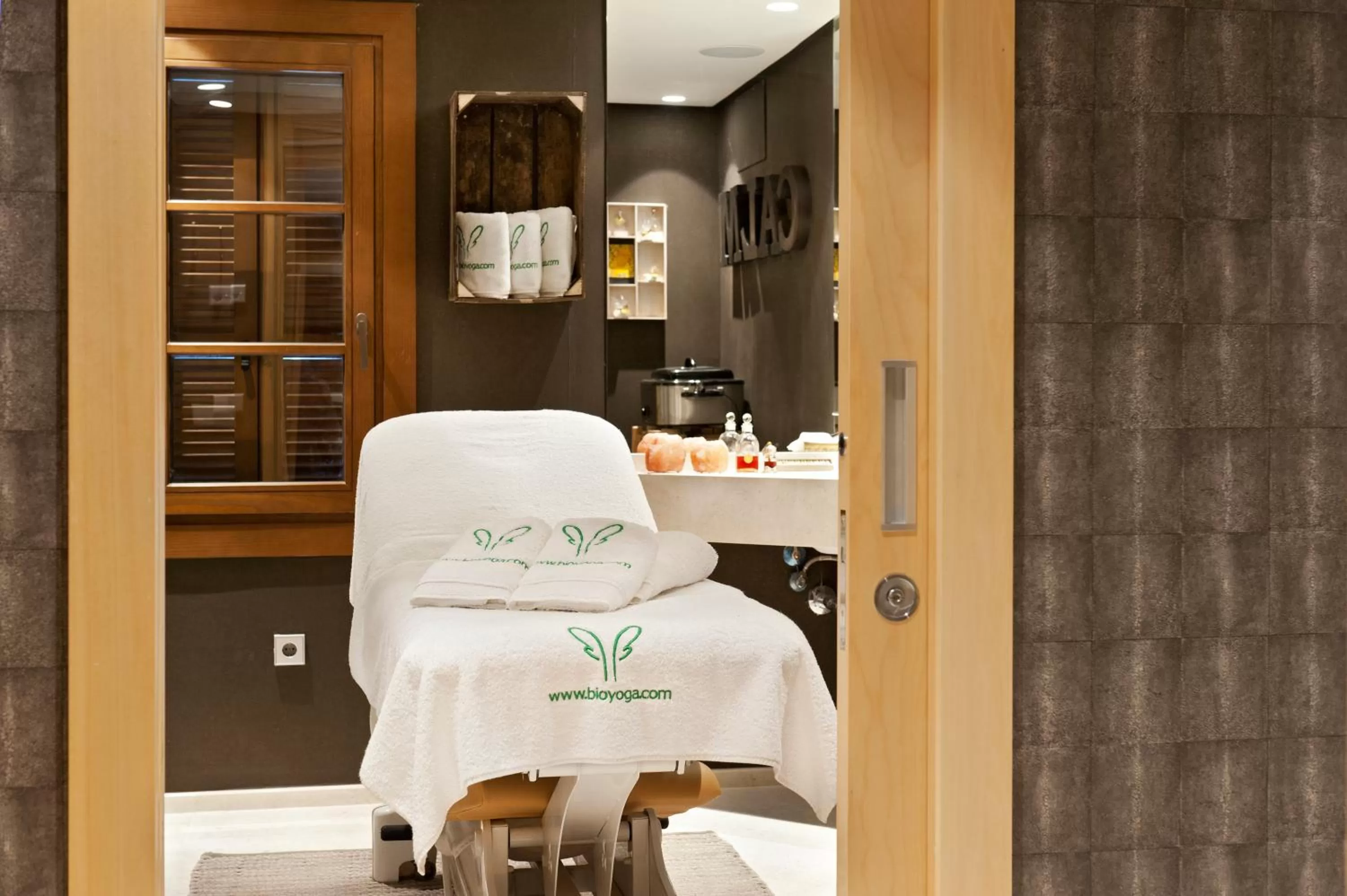 Massage in El Lodge, Ski & Spa