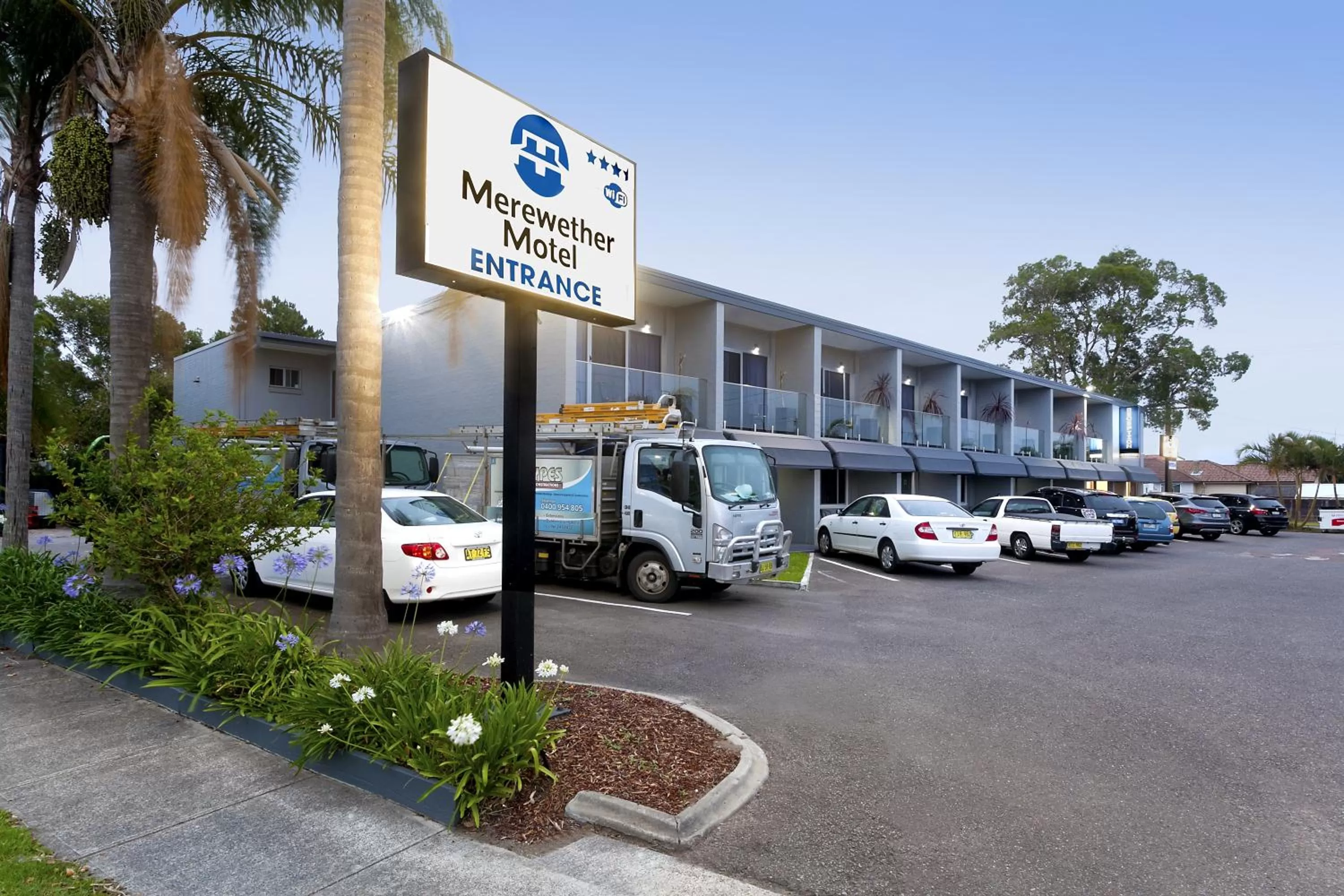 Facade/entrance in Merewether Motel