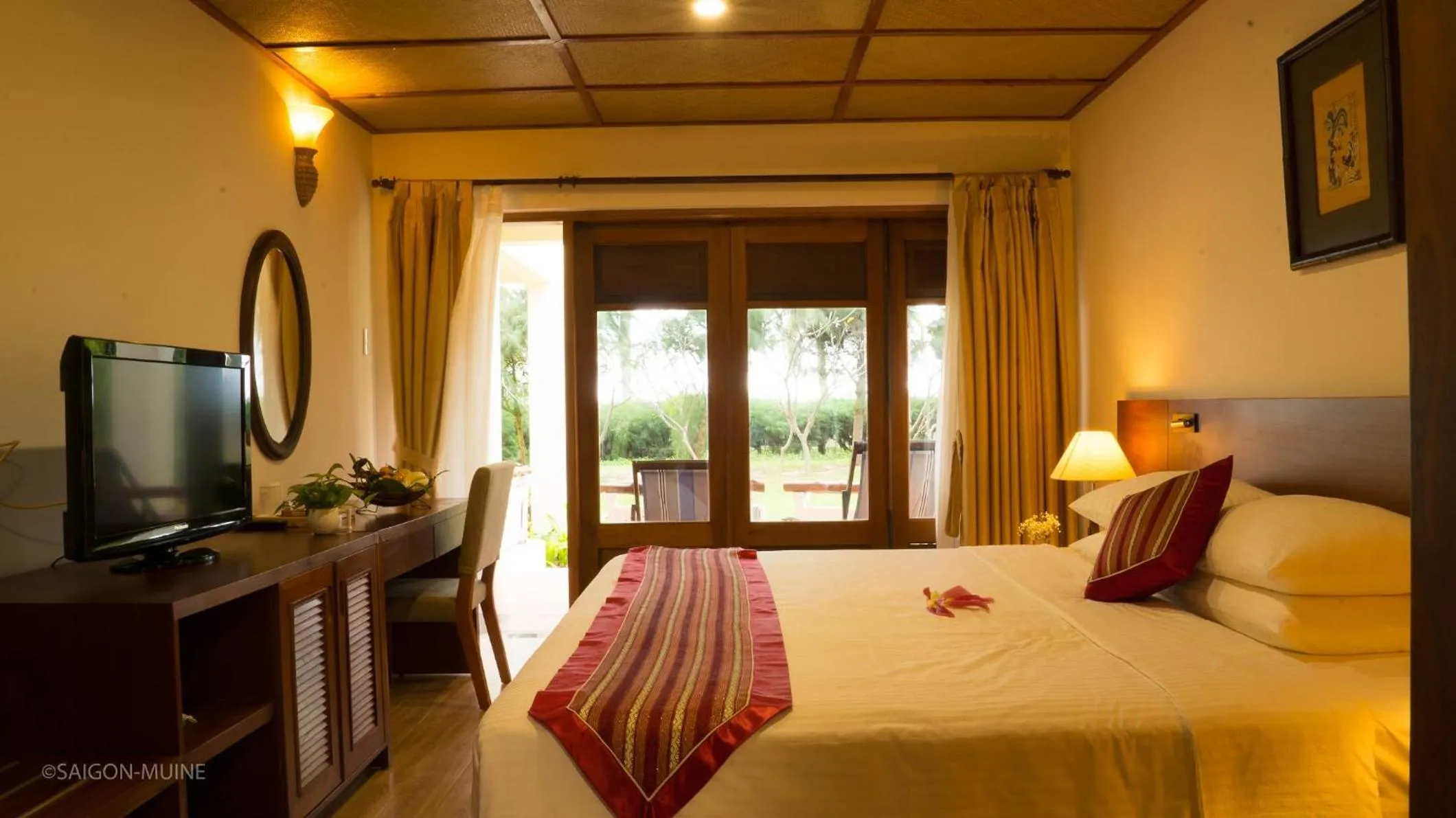 Bed in Saigon Mui Ne Resort