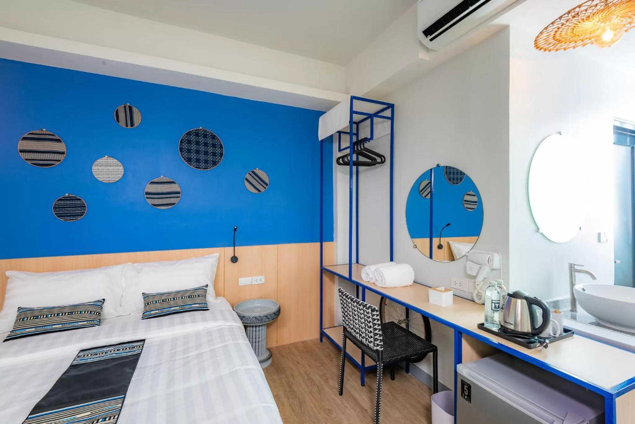 Bedroom, Bed in Luck Thai Hotel