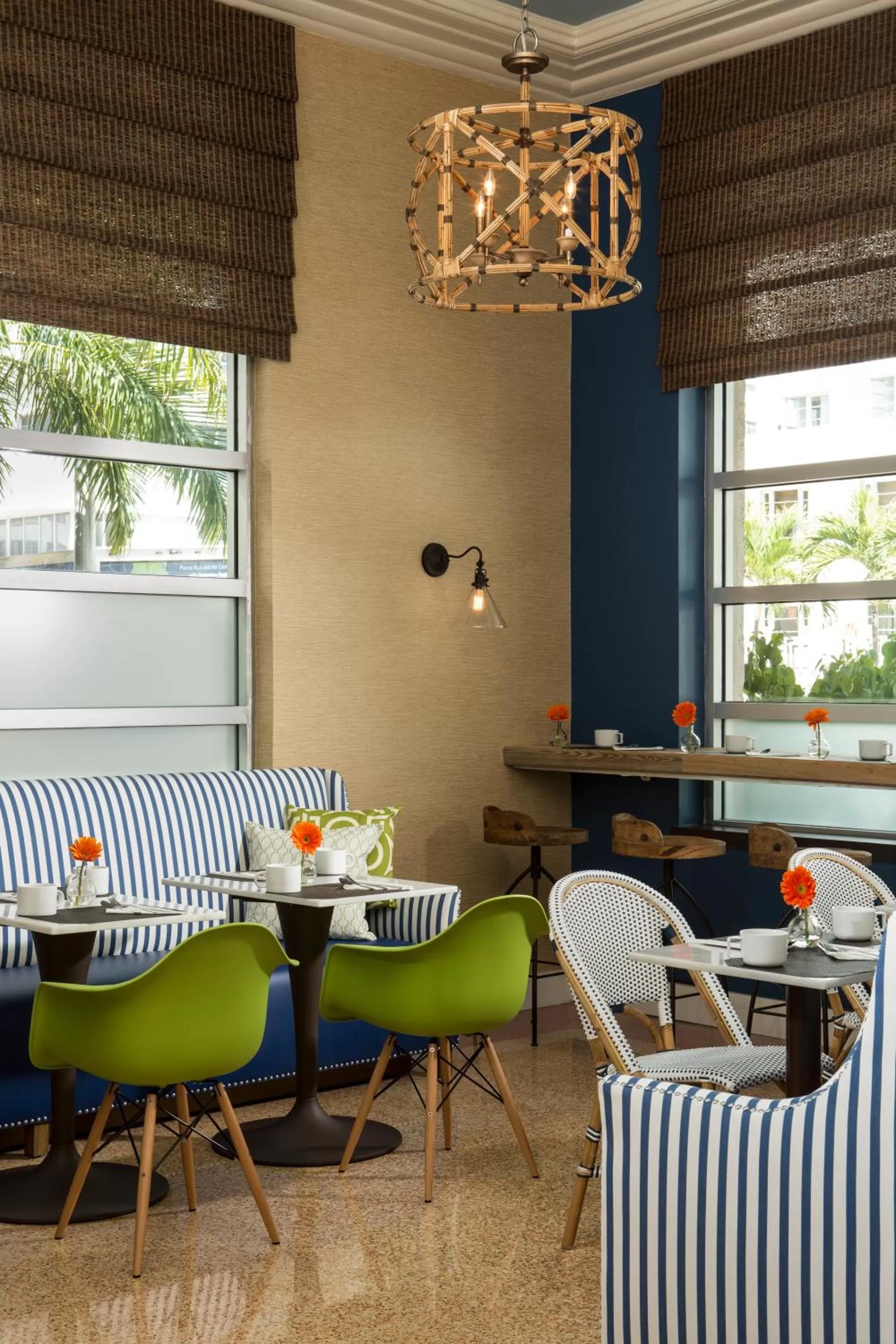 Restaurant/places to eat in Circa 39 Miami Beach