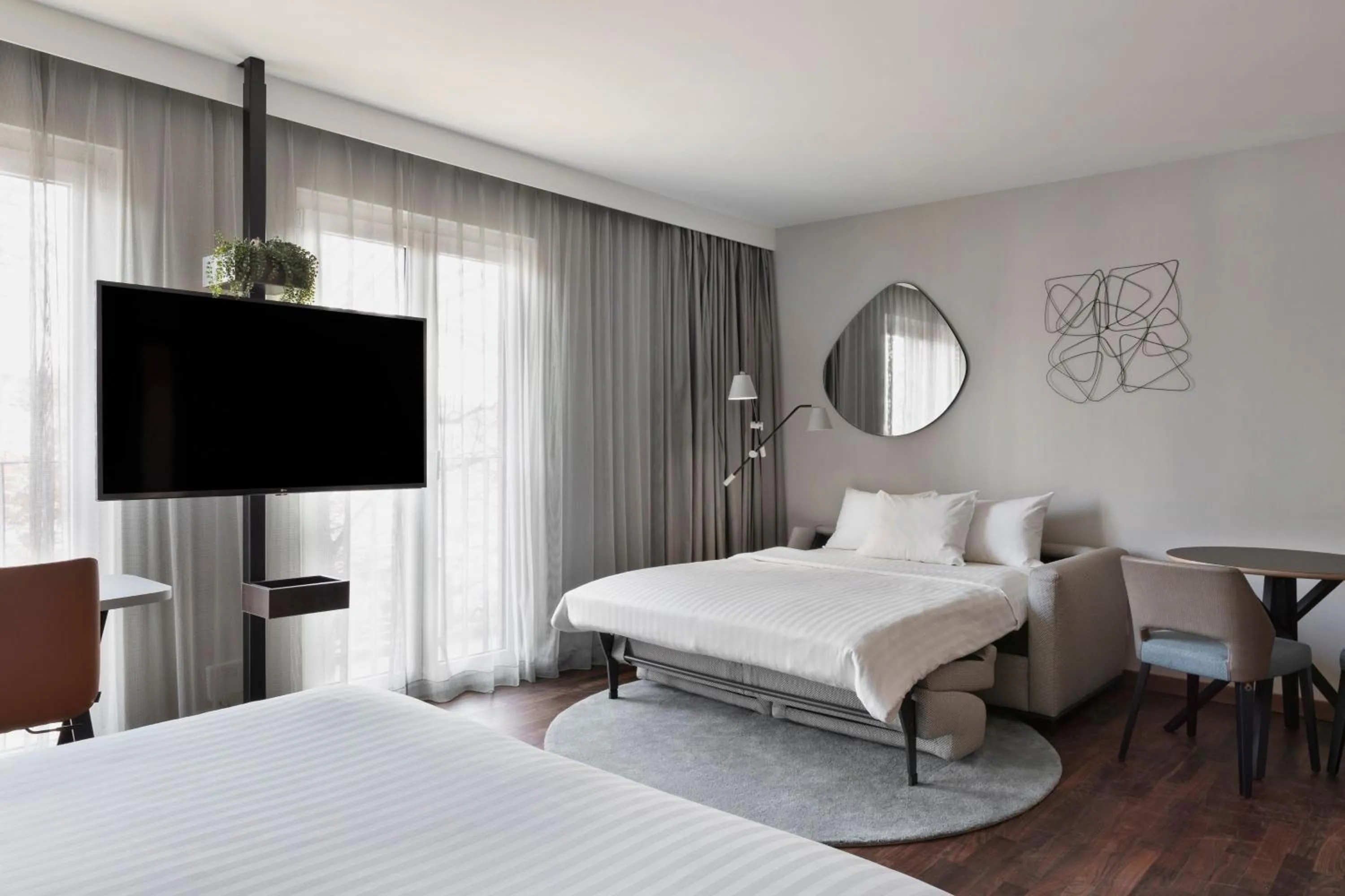 Photo of the whole room, Bed in Residence Inn by Marriott Munich City East