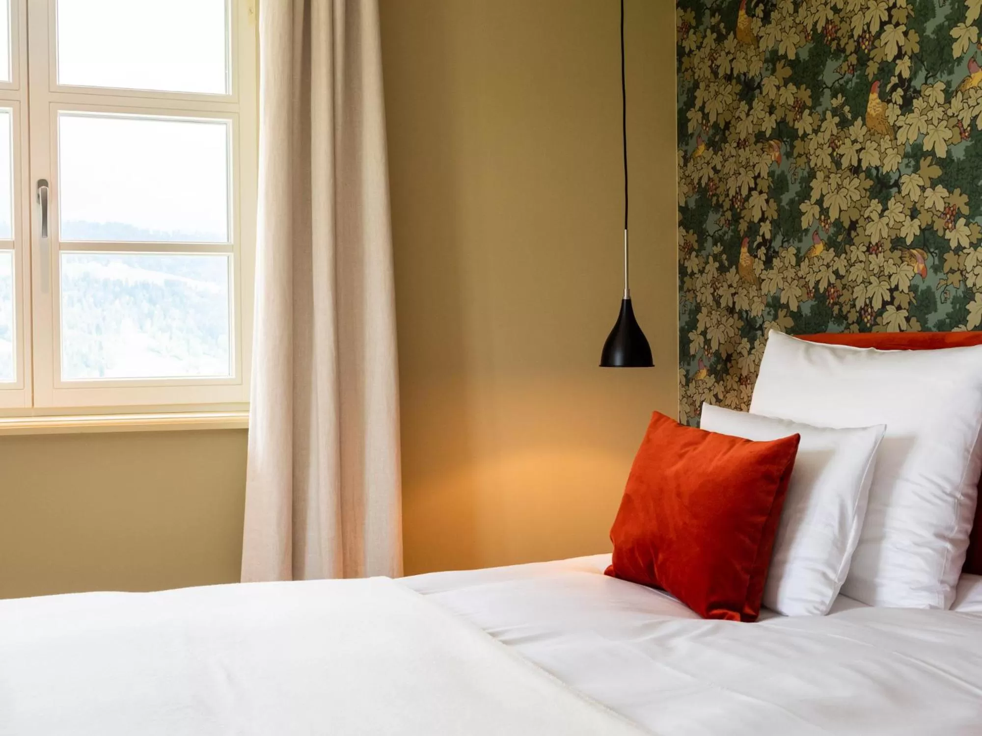 Bedroom, Bed in Alpenloge Hotel