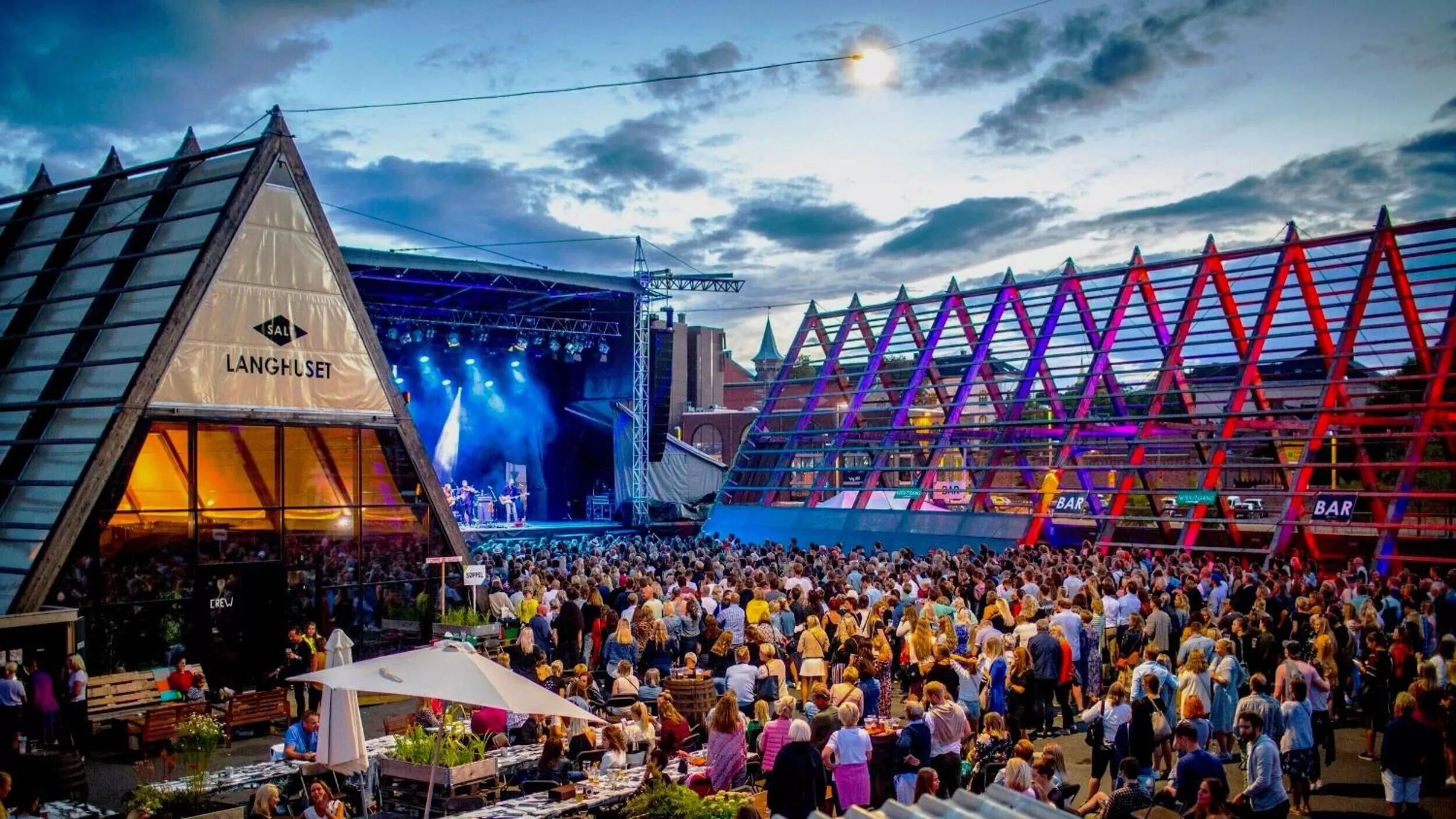 Nearby landmark in First Hotel Millennium