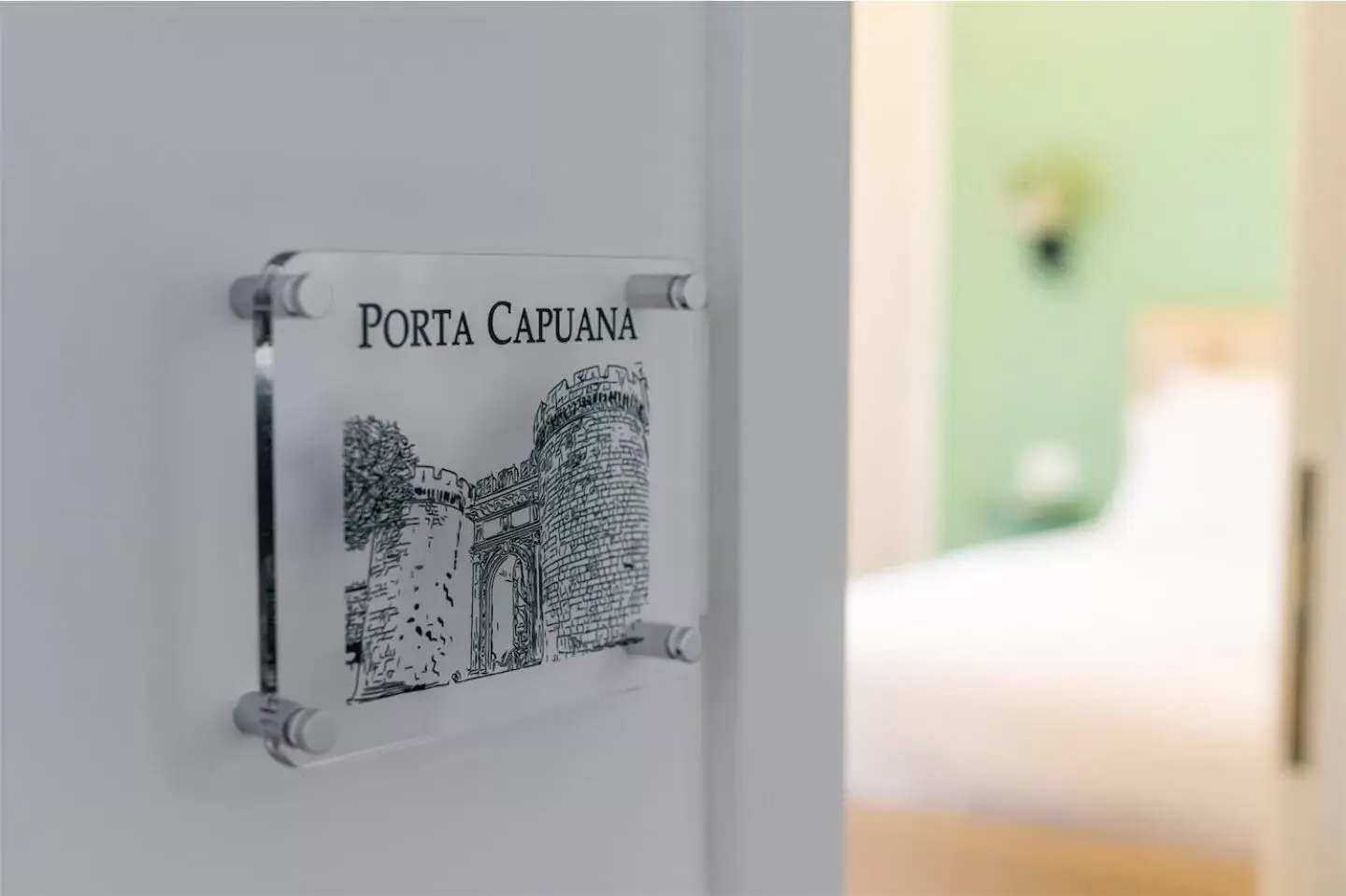 Large Double Room in Le Porte di Partenope Large Double Room in Le Porte di Partenope