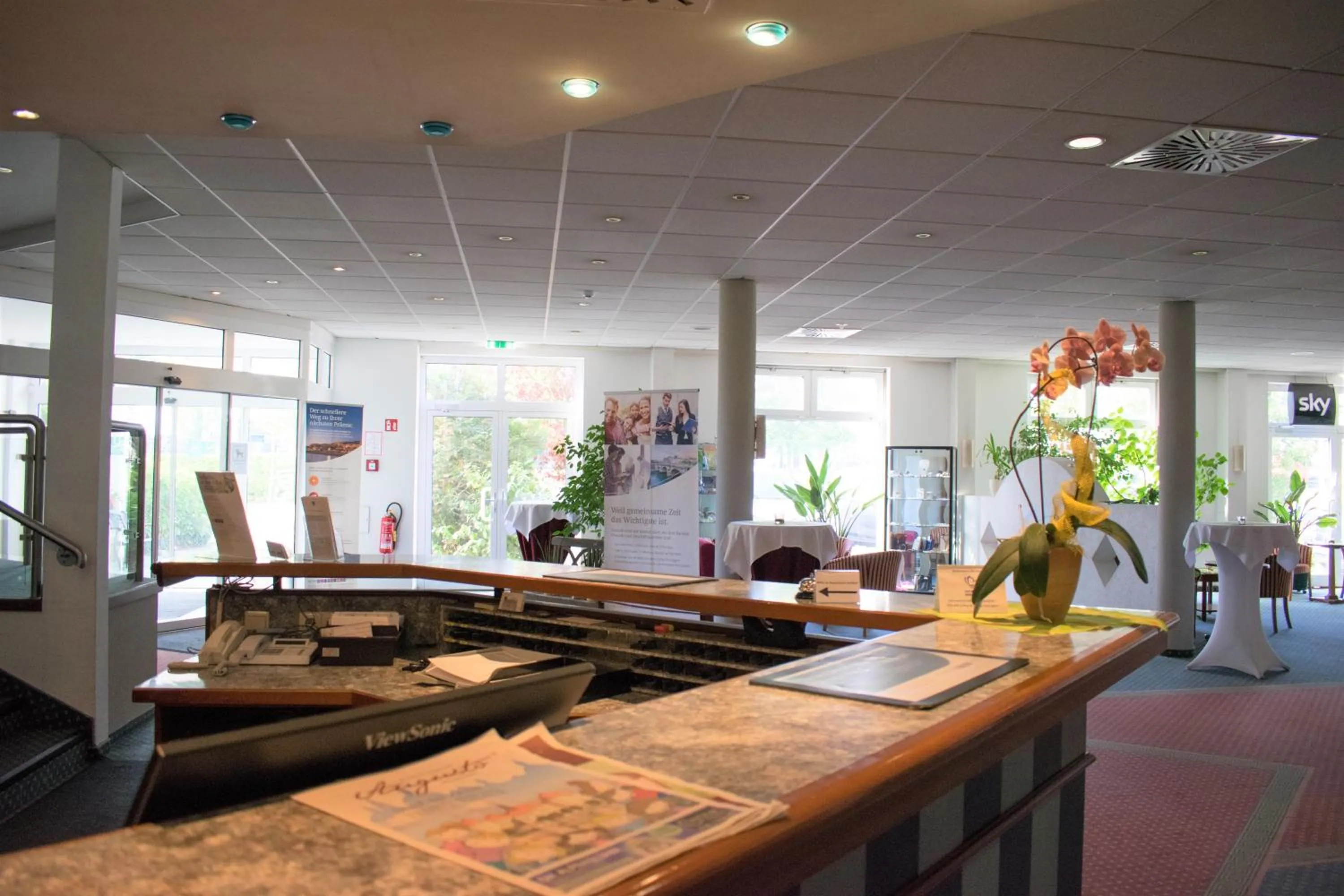 Lobby or reception in Quick Hotel Dresden West