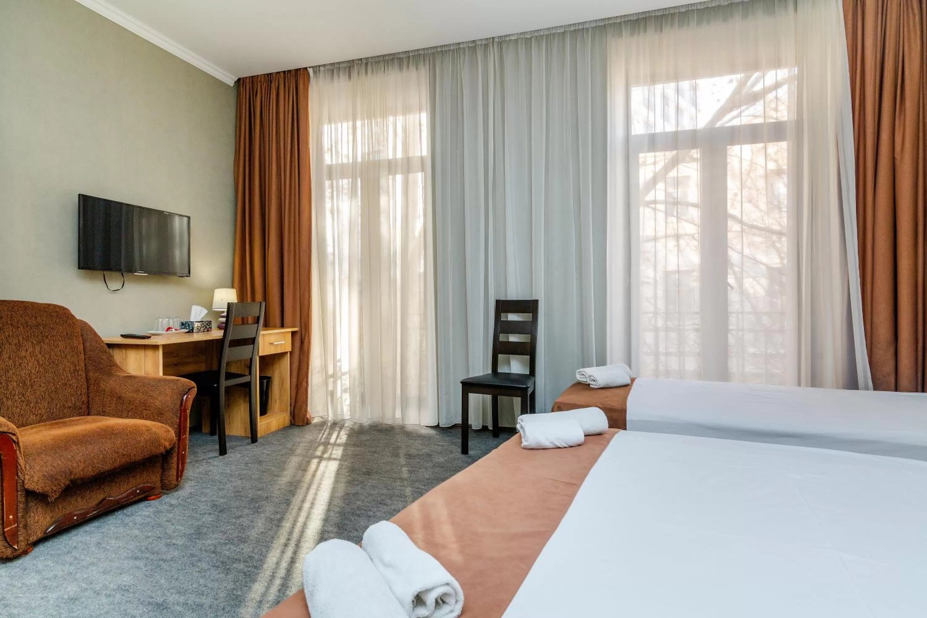 Photo of the whole room, Bed in Hotel Marlyn