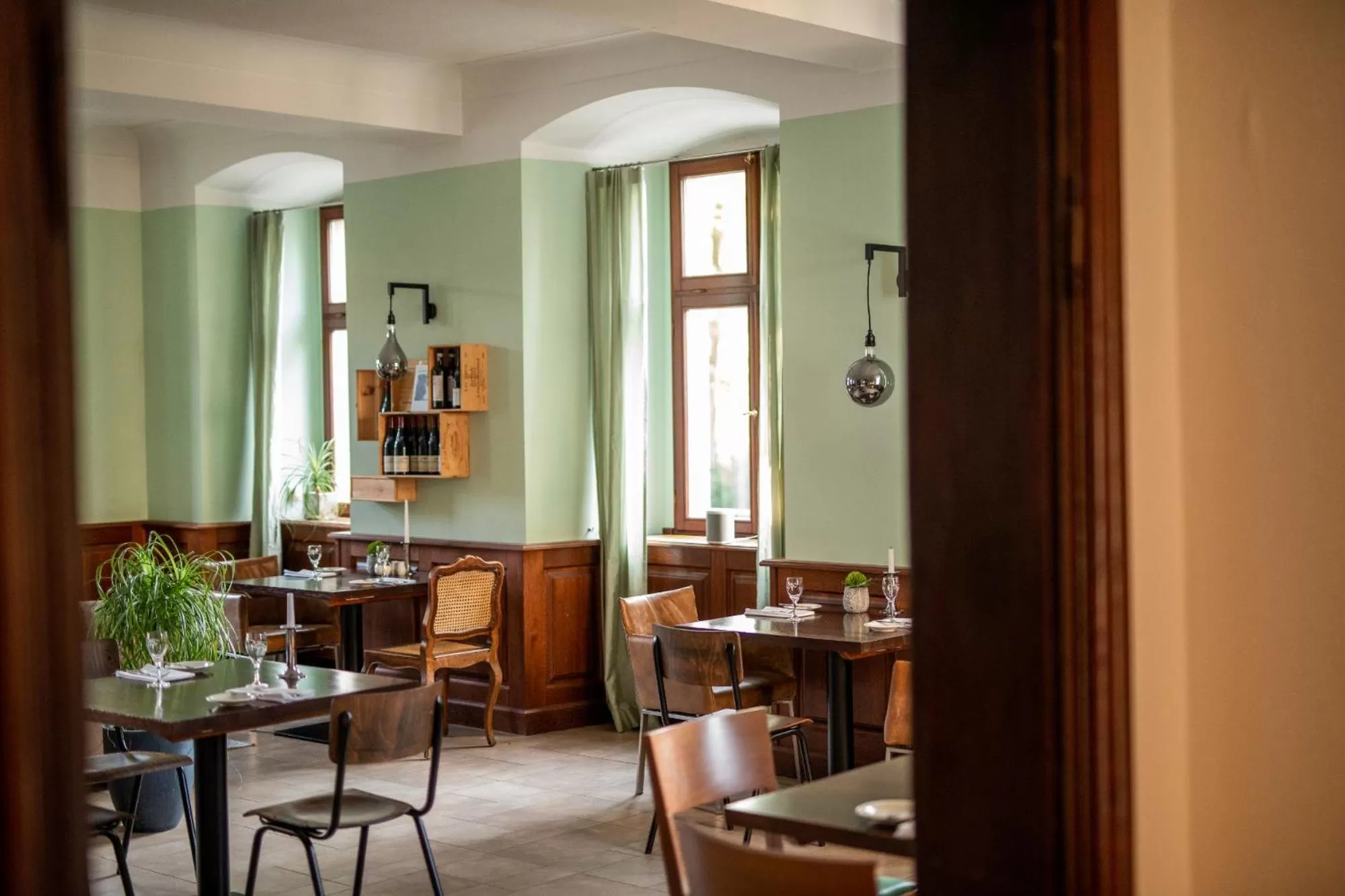 Restaurant/places to eat in Schlosshotel Bad Neustadt