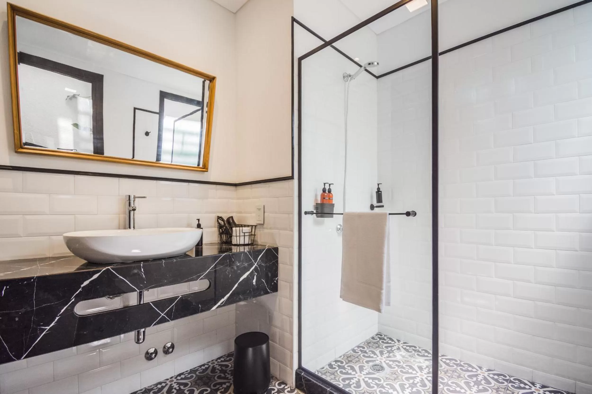 Shower, Bathroom in FAUNA Montevideo