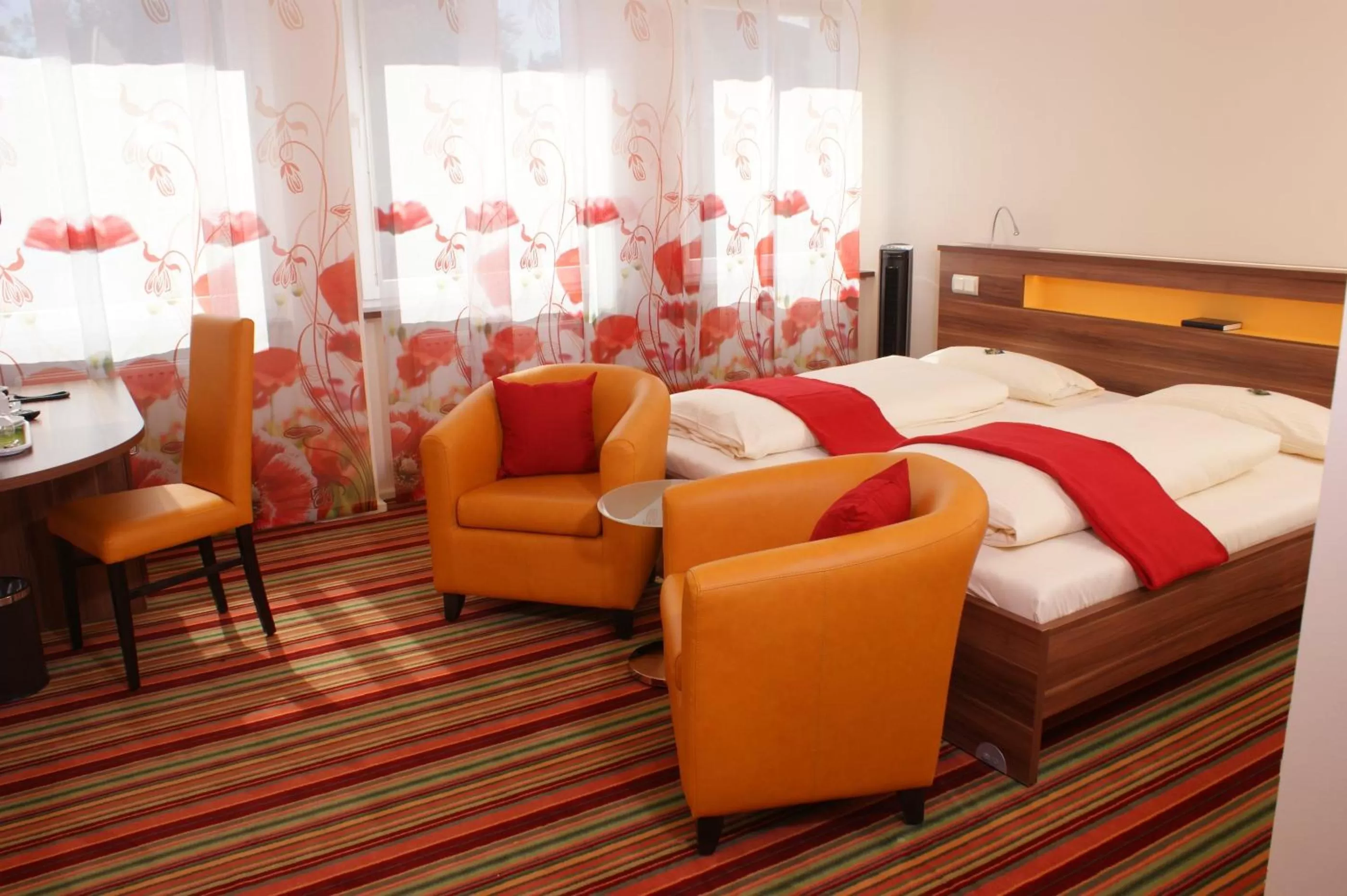 Photo of the whole room in Hotel Peterhof