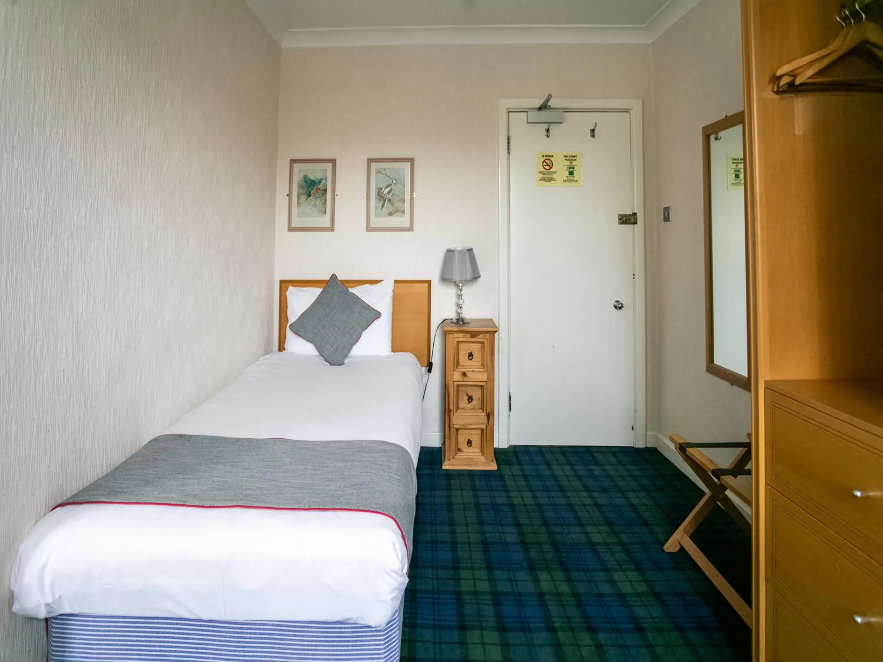 Bed in The National Hotel