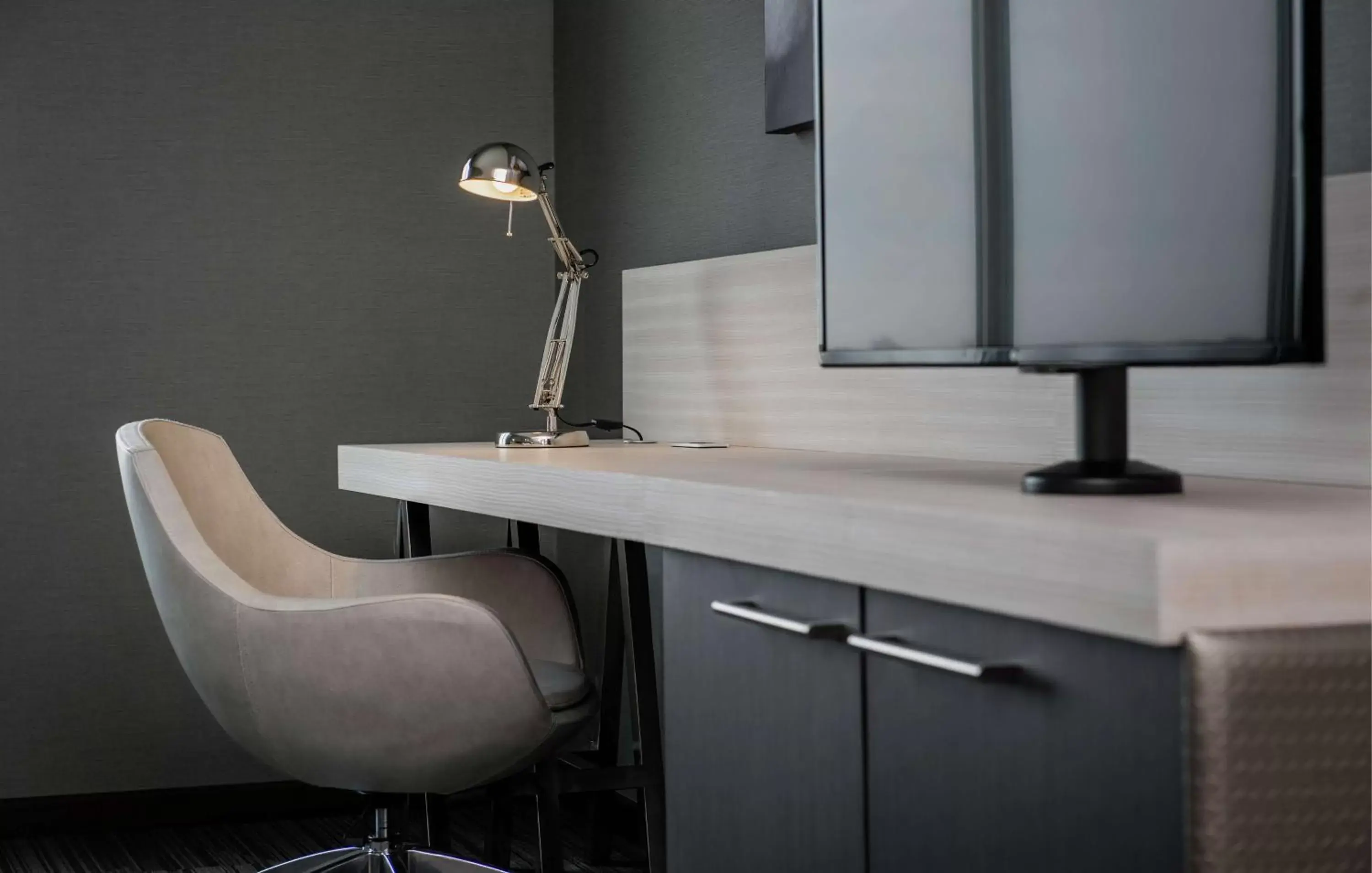 Premium Queen Room with Two Queen Beds in Hilton Garden Inn Winnipeg South Premium Queen Room with Two Queen Beds in Hilton Garden Inn Winnipeg South