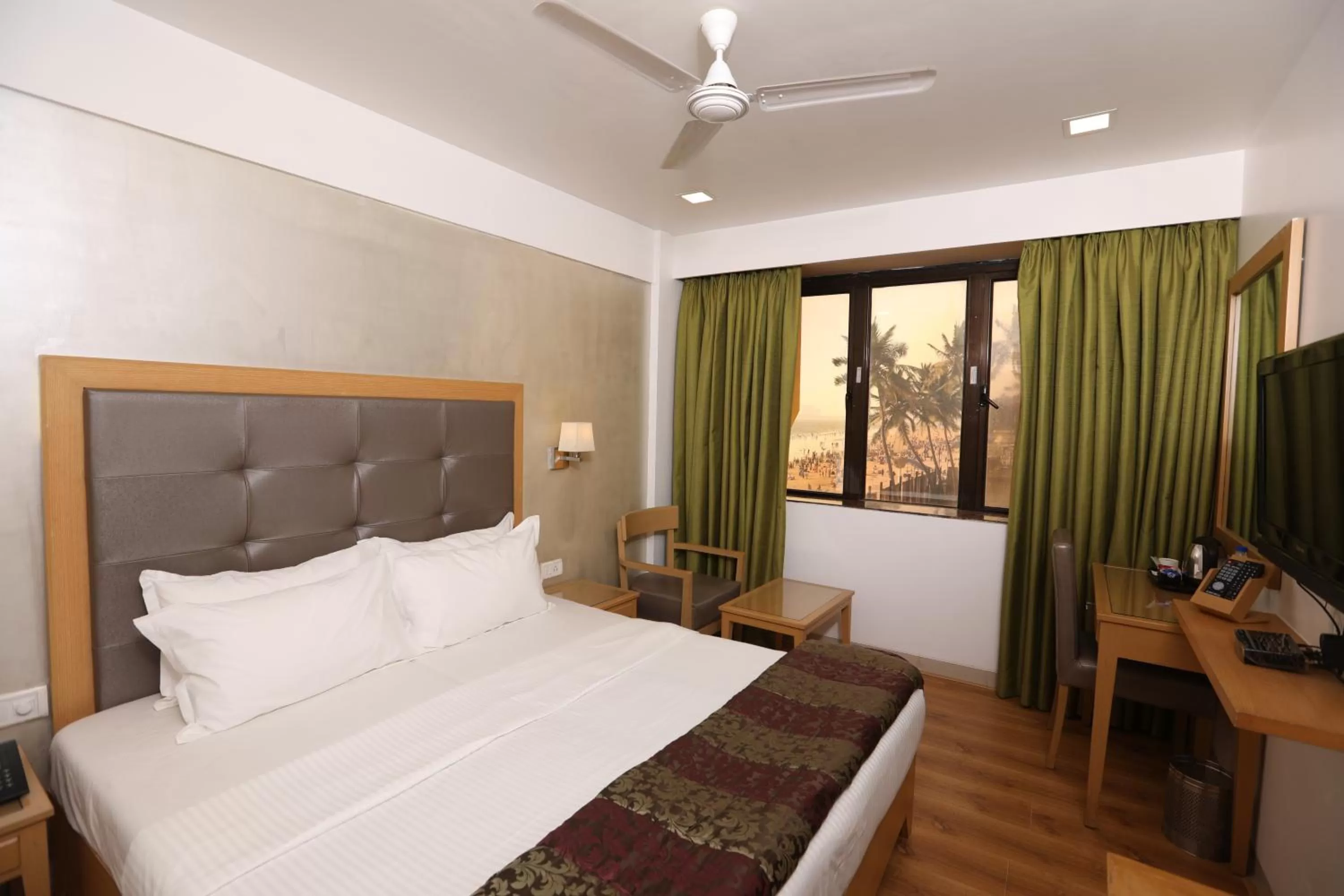 Bed in Citizen Hotel