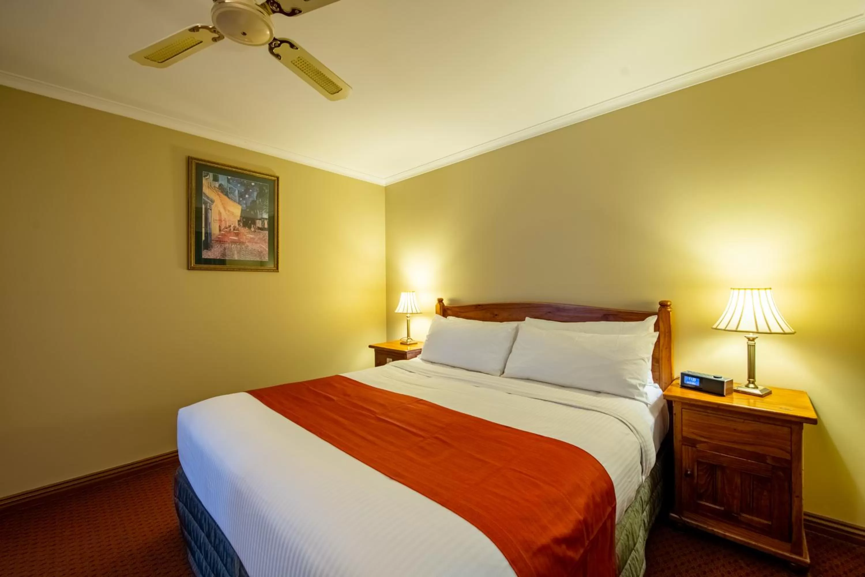 Bed in Gateway on Monash