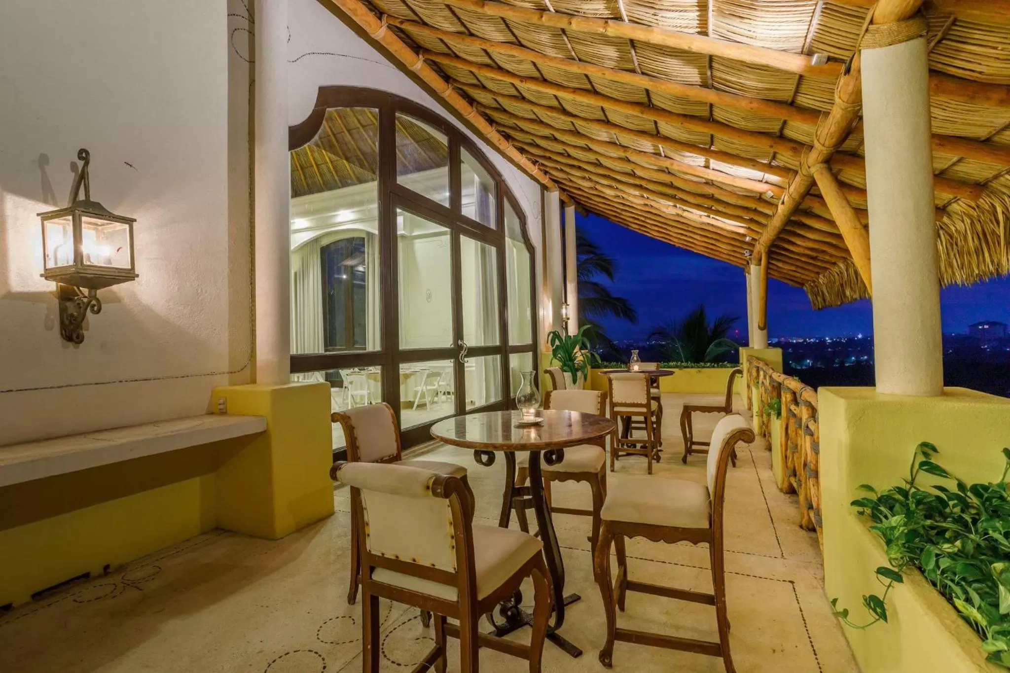 Restaurant/places to eat in Quinta Real Acapulco