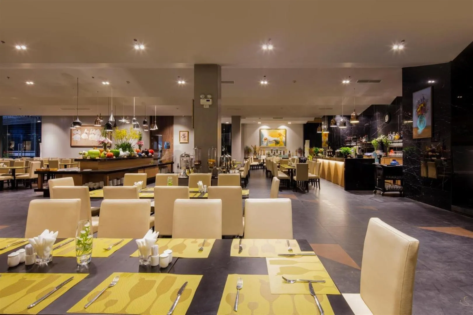 Restaurant/places to eat in Terracotta Hotel & Resort Dalat