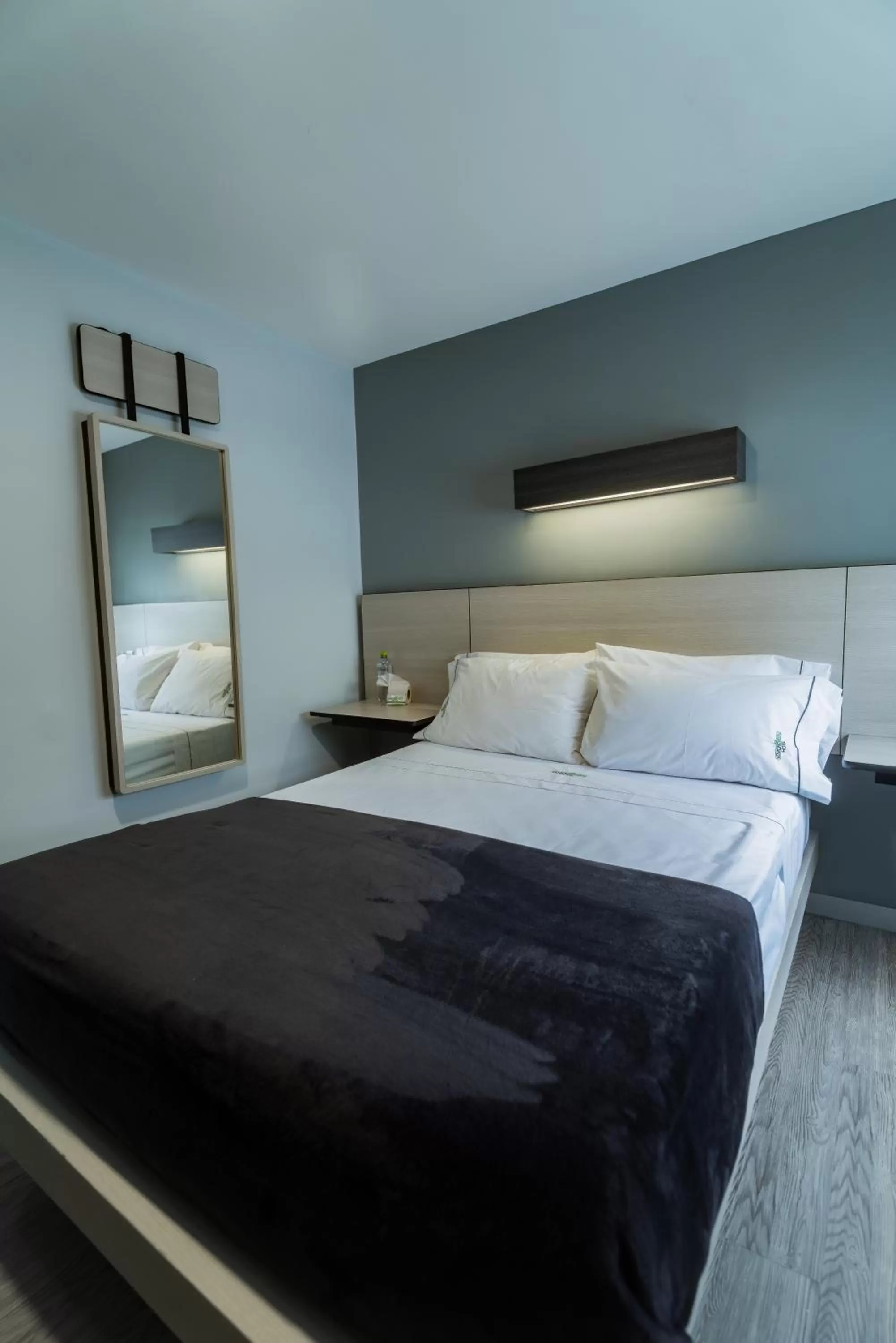 Bedroom, Bed in HOTEL LEMON GREEN -Zona Expo Frente al Centro de Convenciones