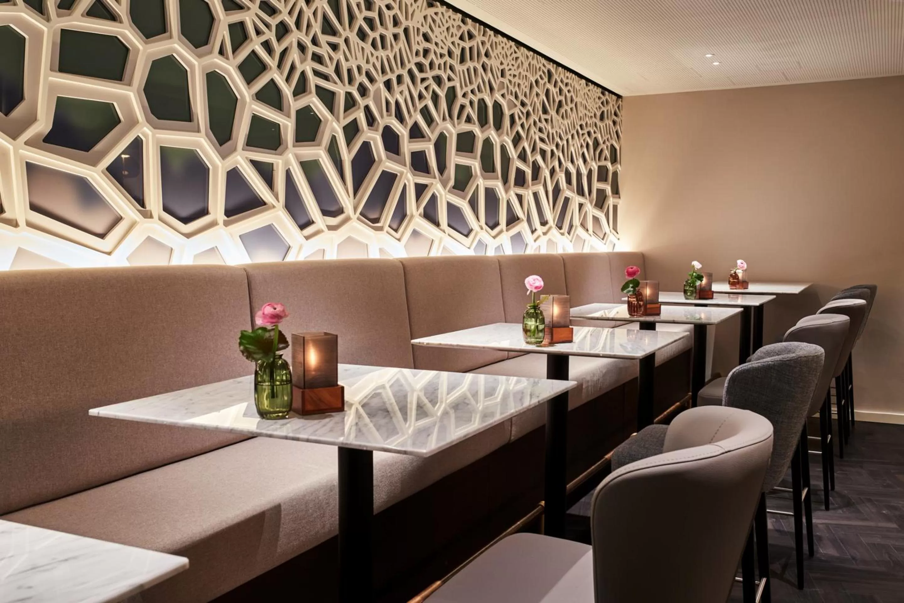 Restaurant/places to eat in Steigenberger Hotel Hamburg