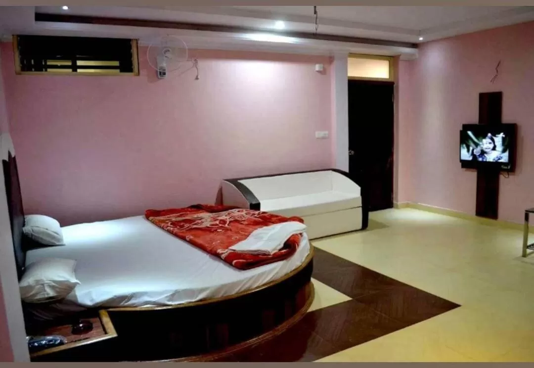 Bed in Hotel Rock View