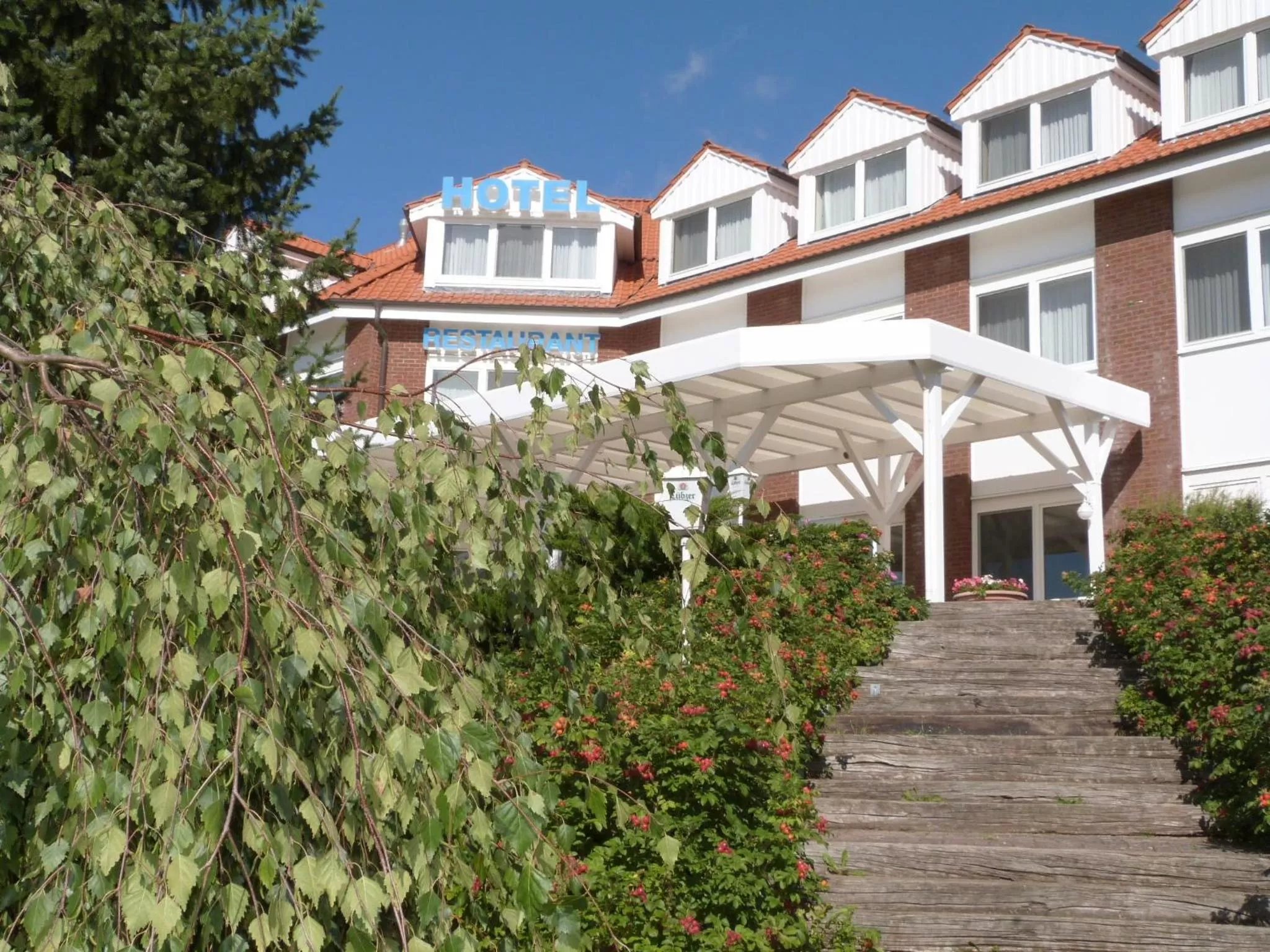 Facade/entrance in Hotel Trebeltal