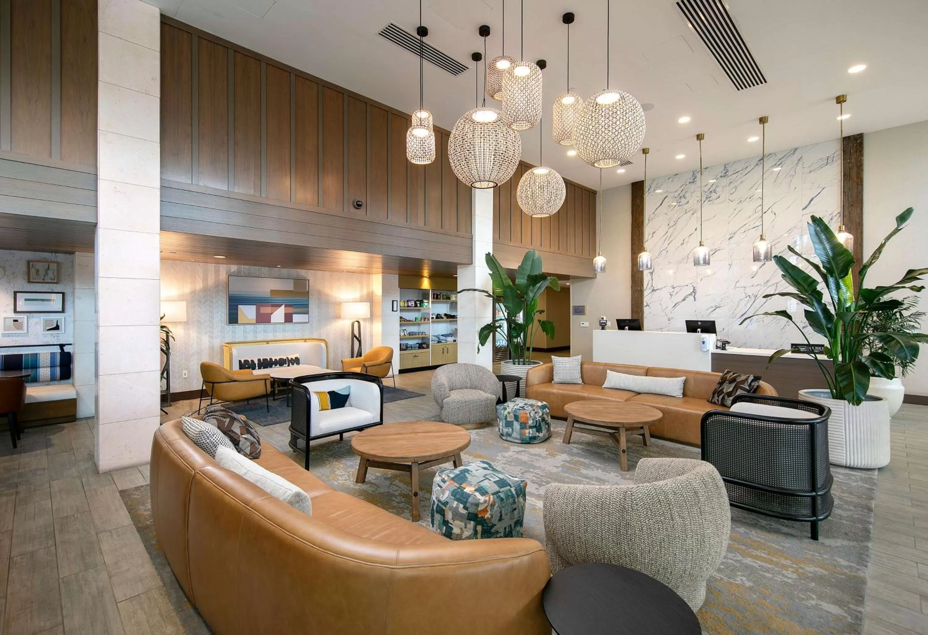 Lobby or reception in Inn at the Pier Pismo Beach, Curio Collection by Hilton