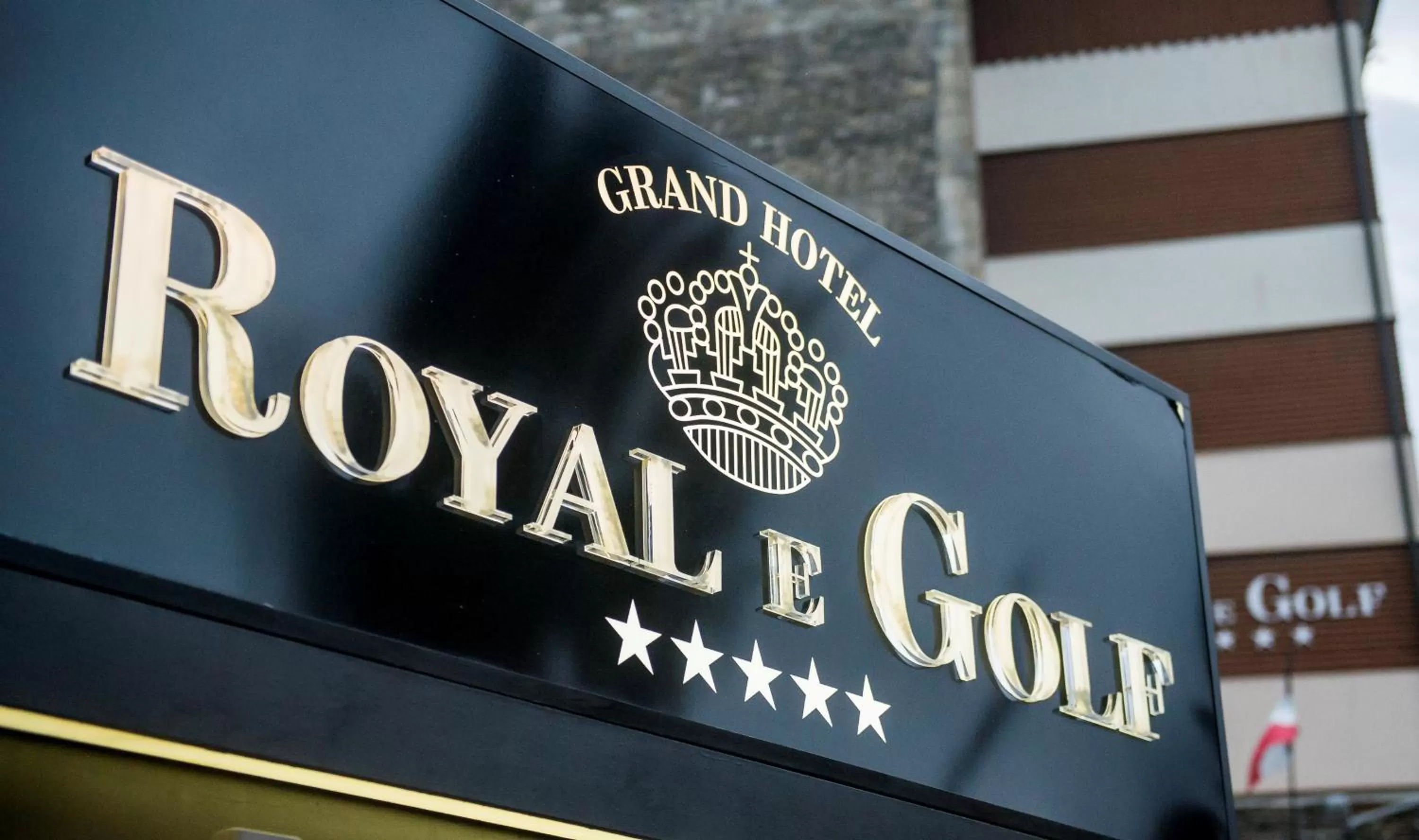 Property logo or sign in Grand Hotel Royal E Golf