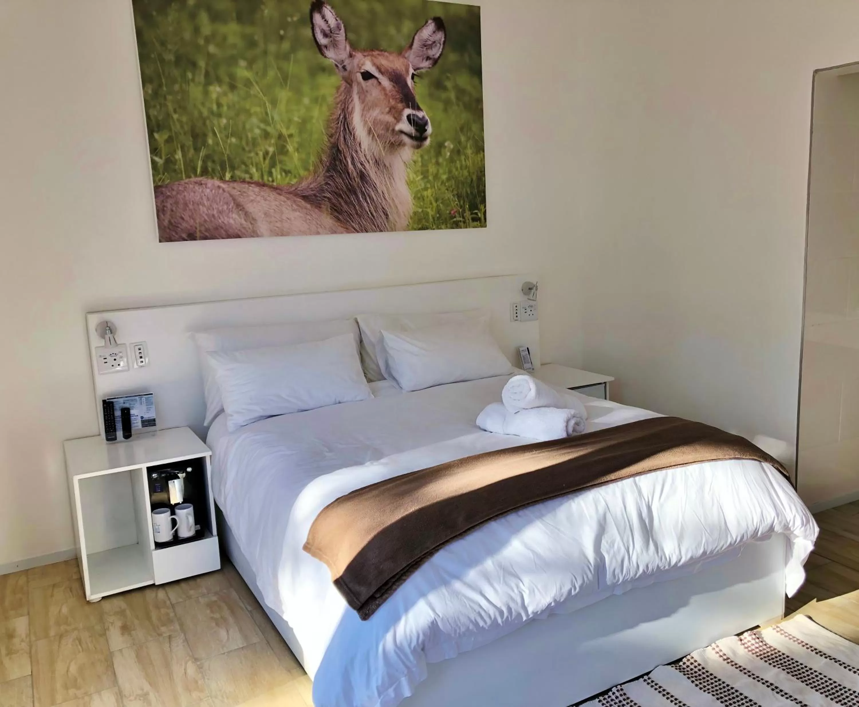 Bedroom, Bed in theLAB Robertson