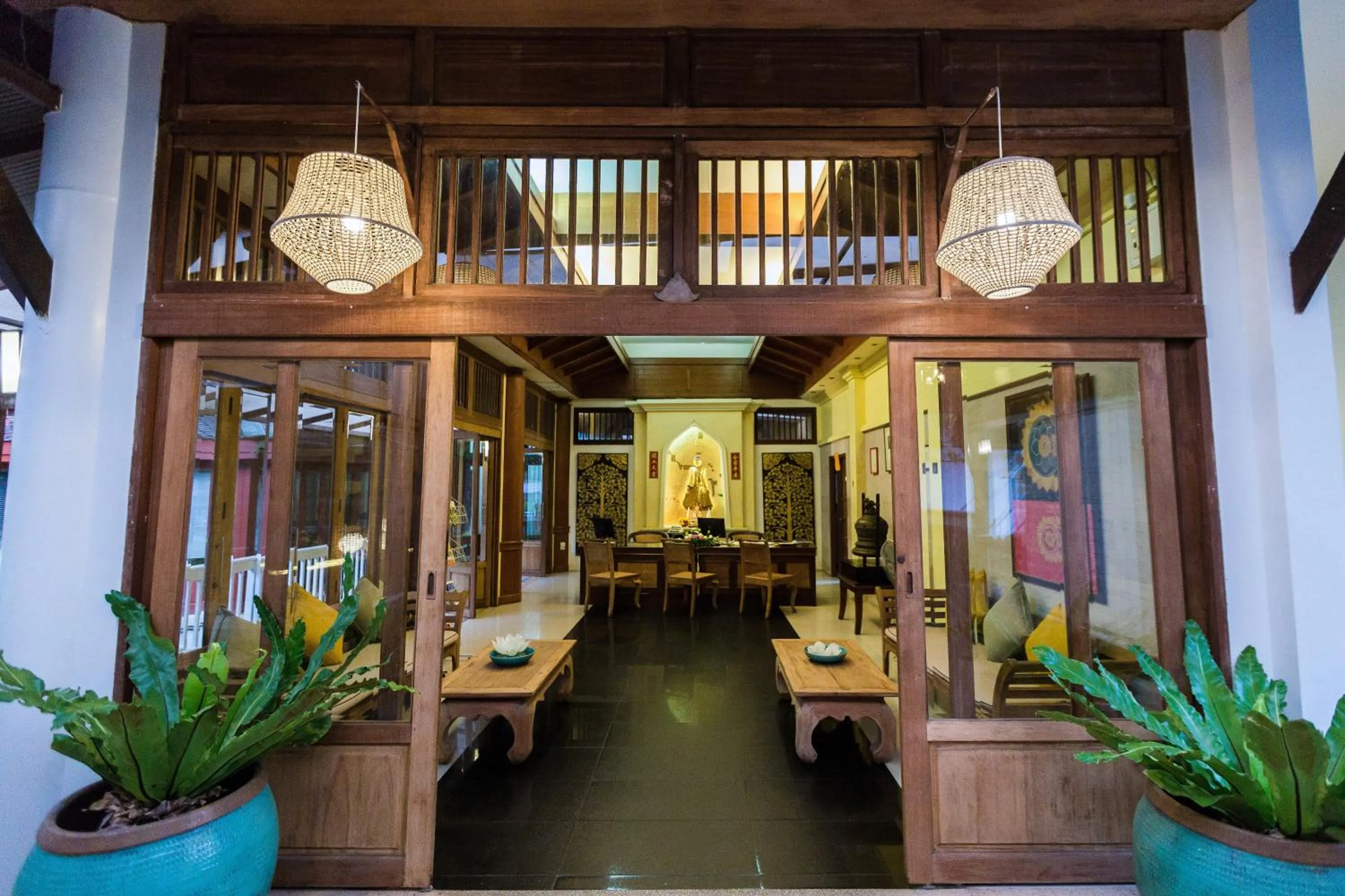 Lounge or bar in Ma Doo Bua Stay - SHA Extra Plus