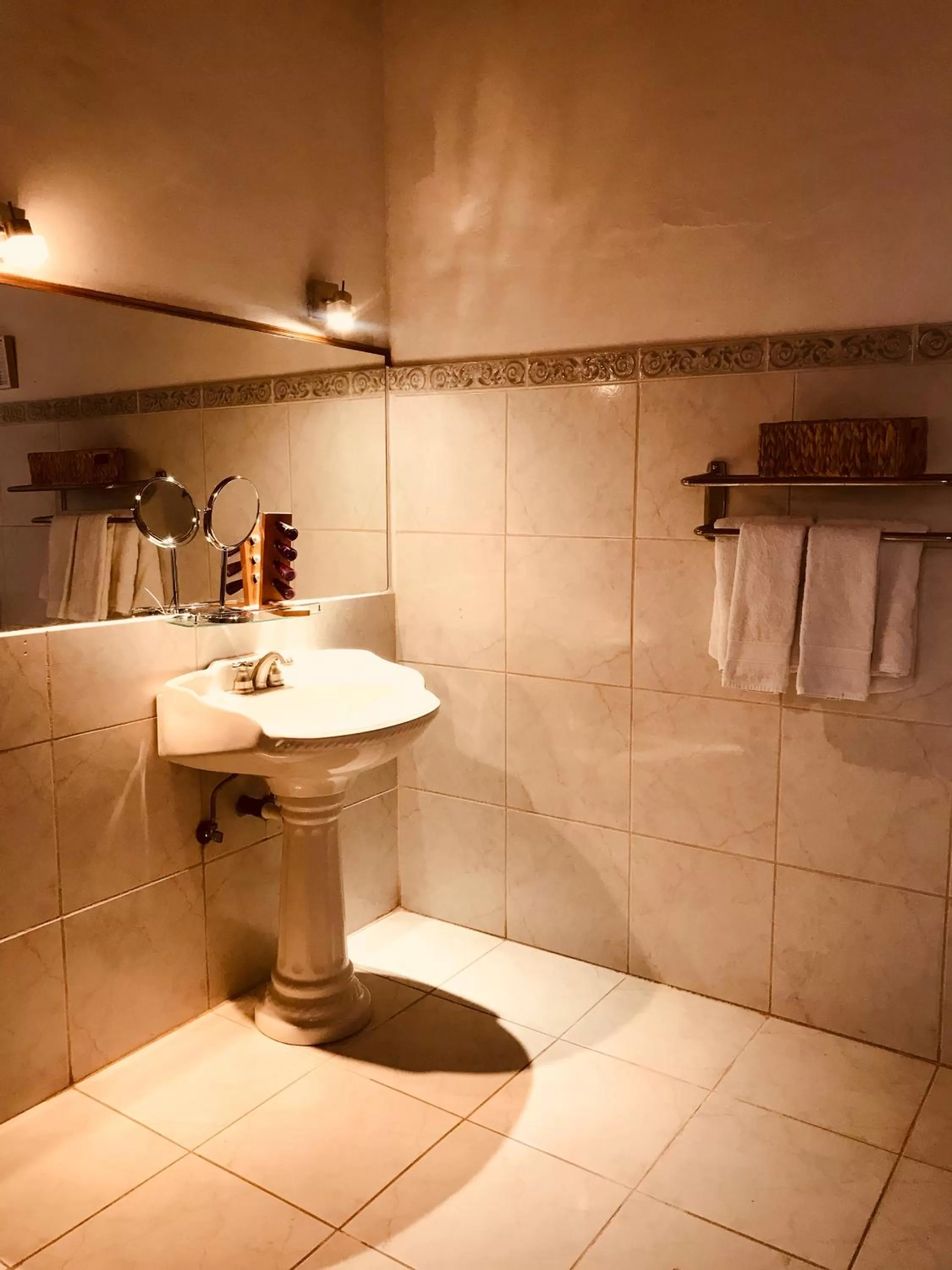 Bathroom in Hotel La Aldea