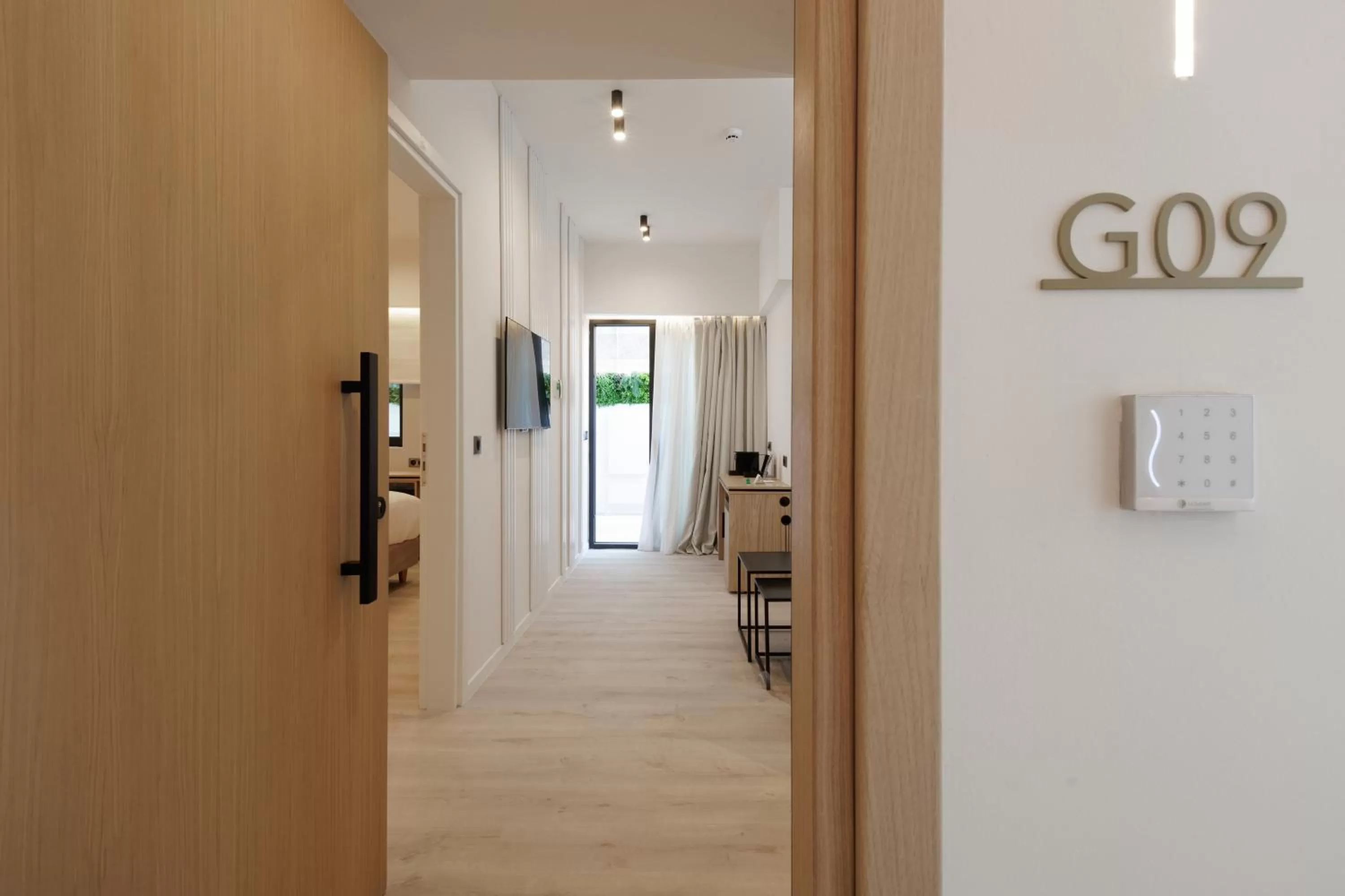 Living room in LUX&EASY Signature Syngrou 234