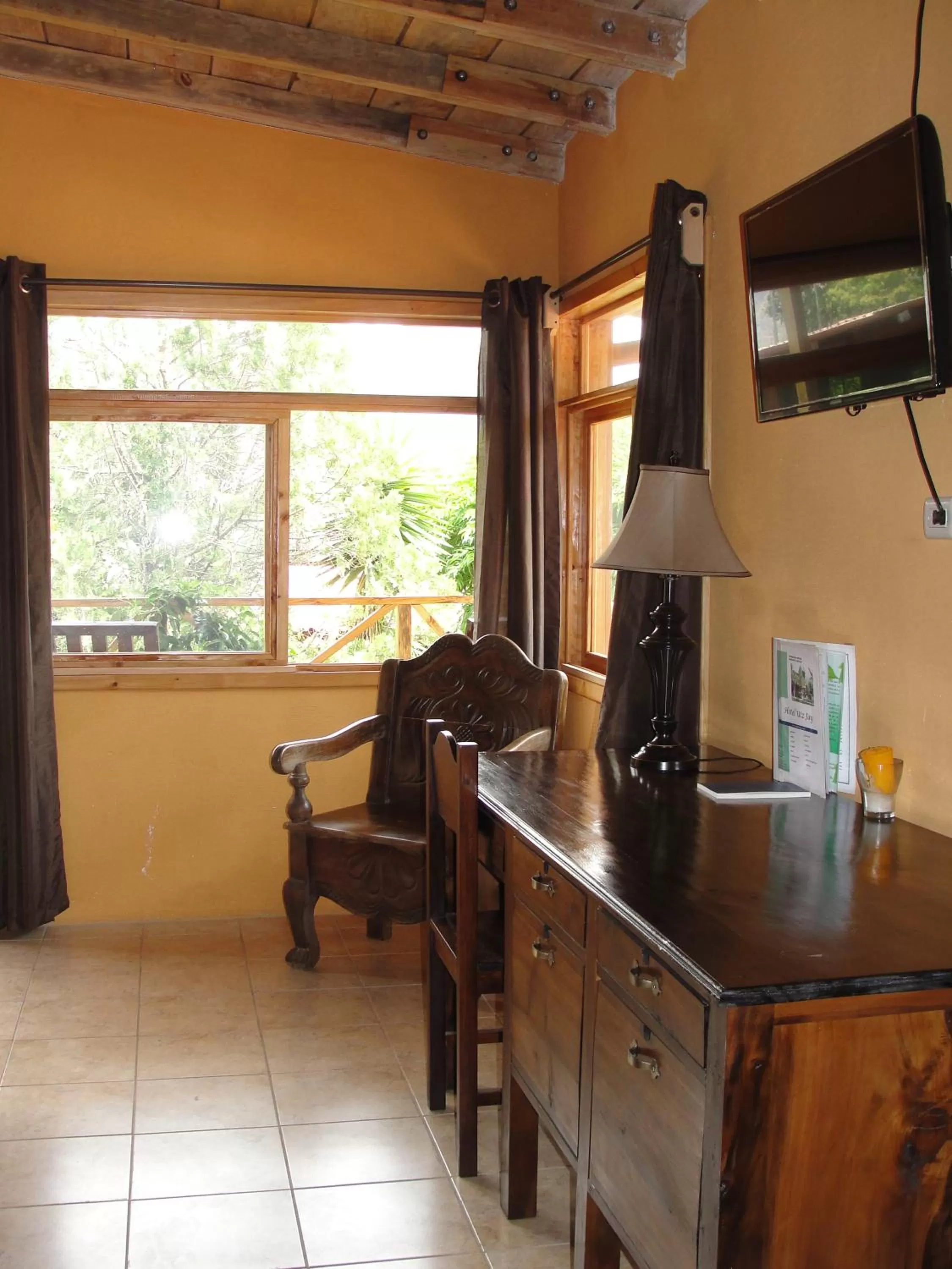Property building, Kitchen/Kitchenette in Hotel Utz Jay