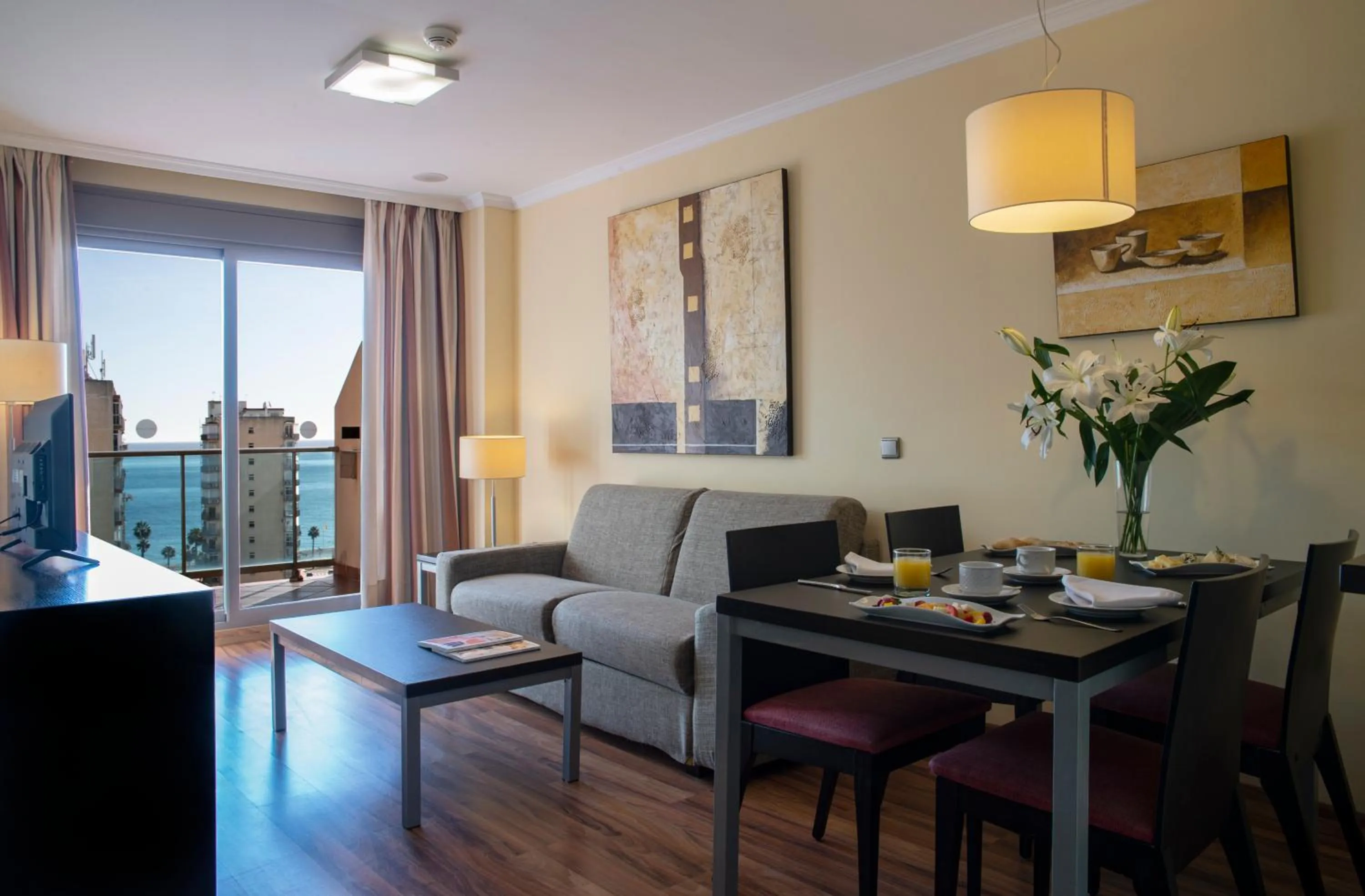 Dining area in Pierre & Vacances Benalmádena Príncipe