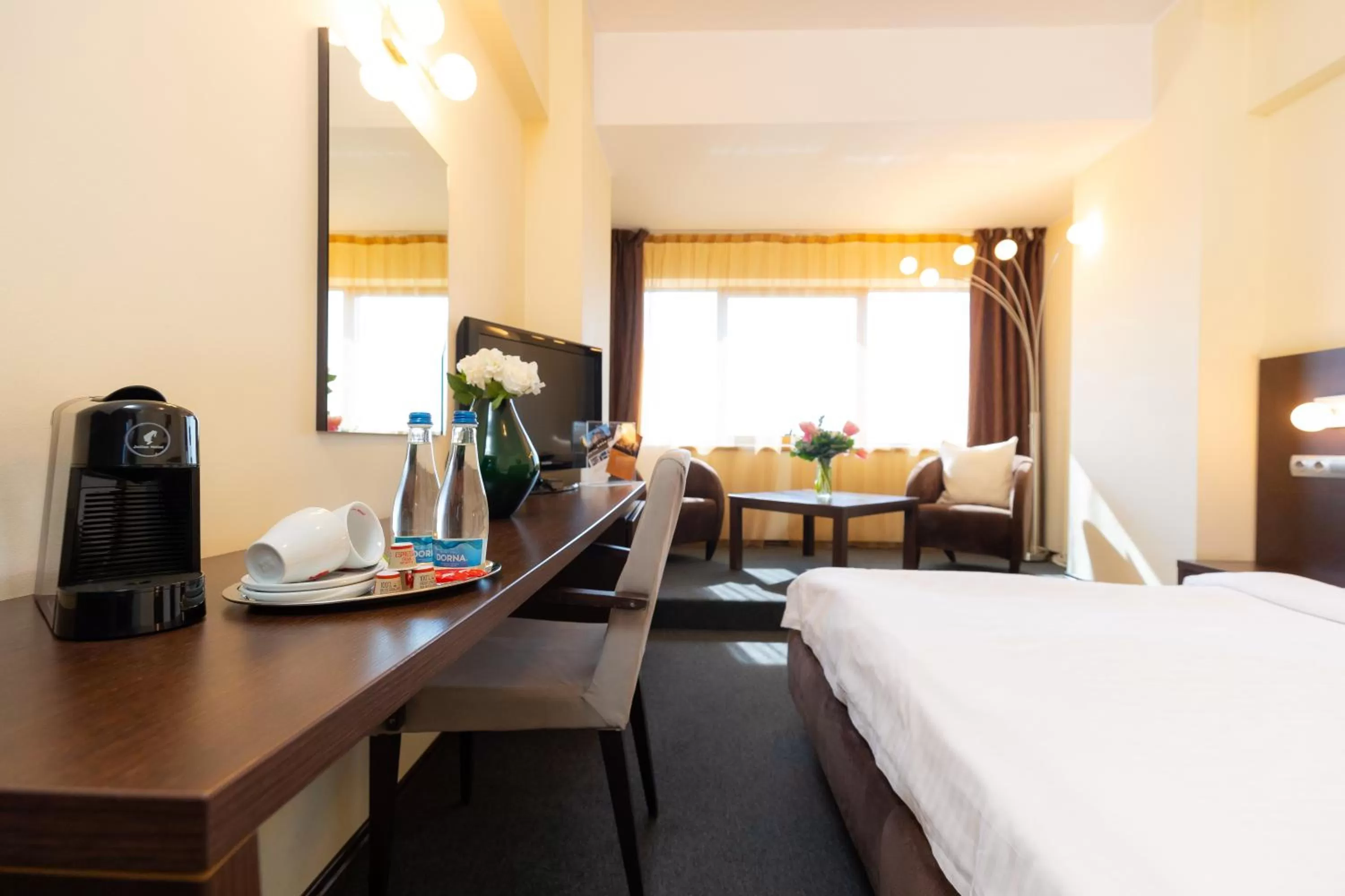 View (from property/room), Bed in Hotel Terra Balneo