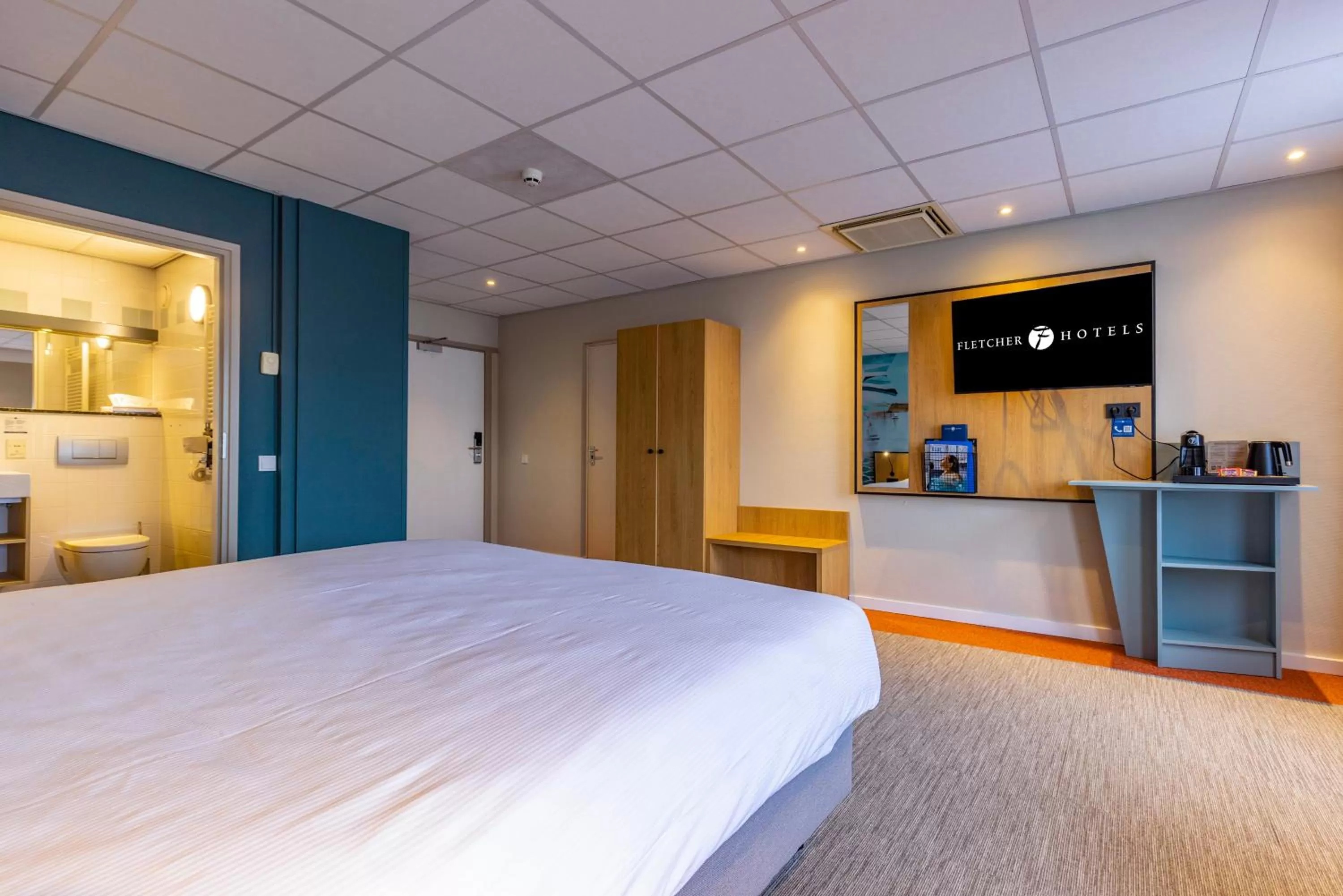 Bedroom, Bed in Fletcher Hotel Restaurant Loosdrecht-Amsterdam