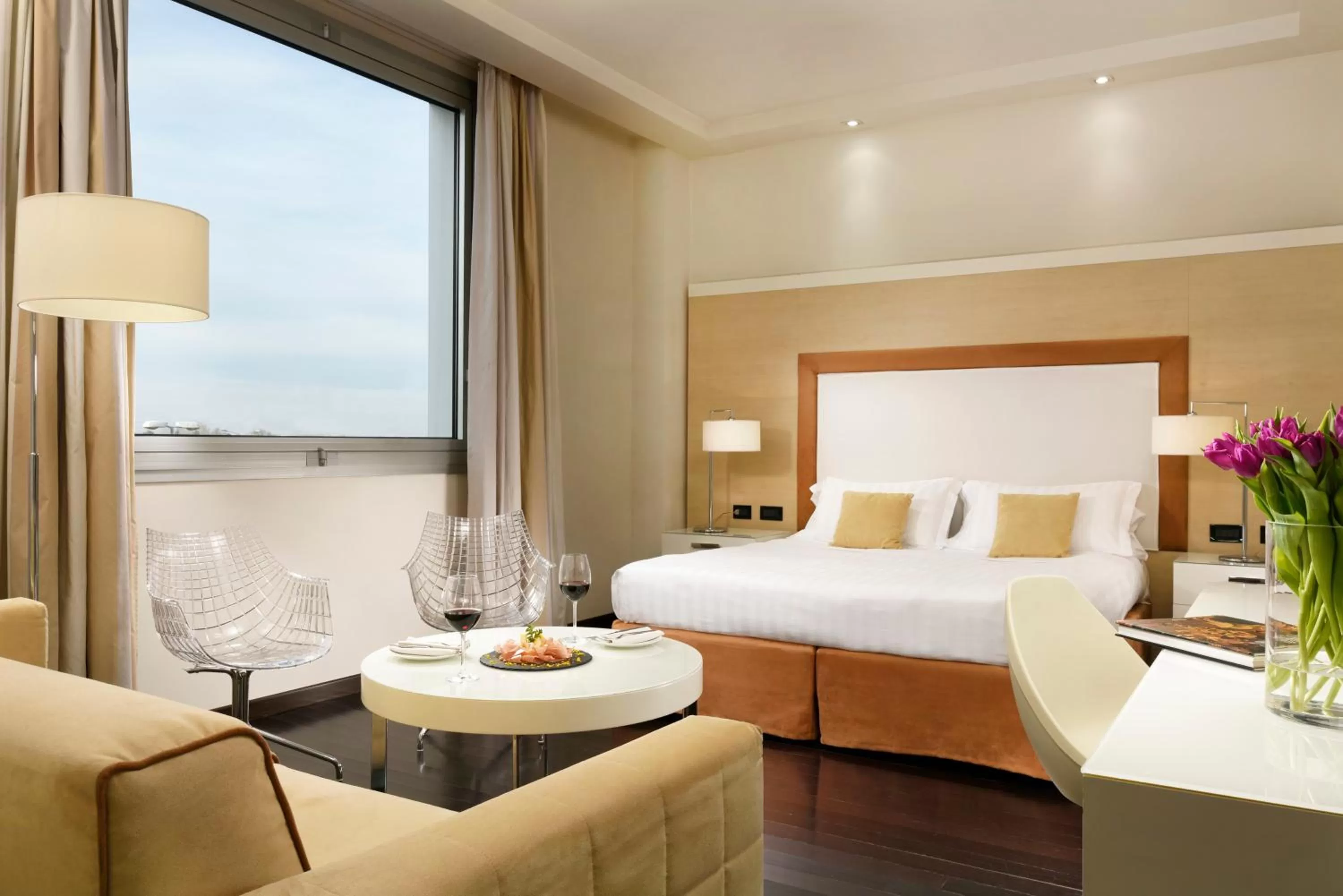 Bedroom, Bed in Hotel La Favorita