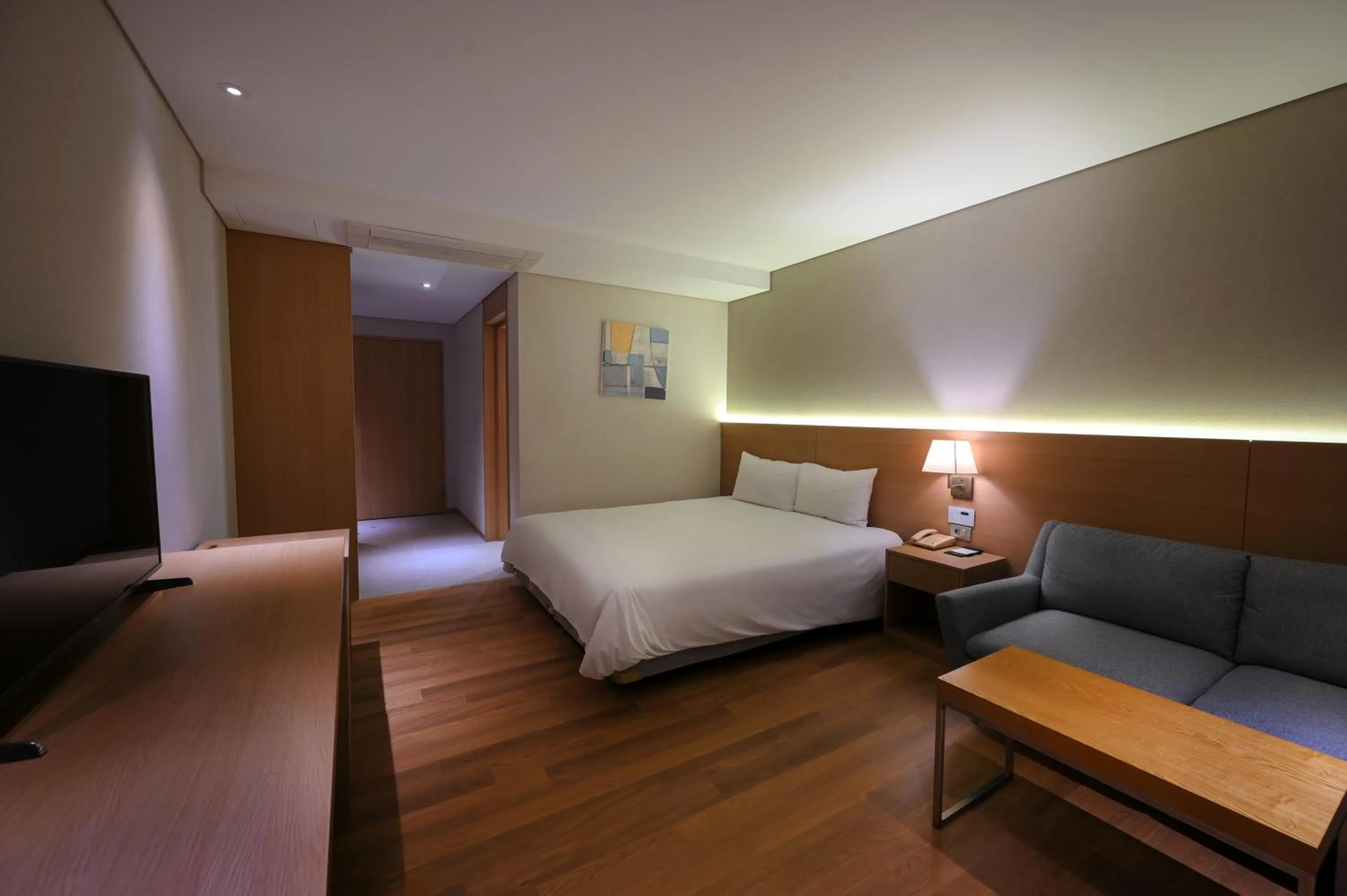 Photo of the whole room, Bed in Astar Hotel