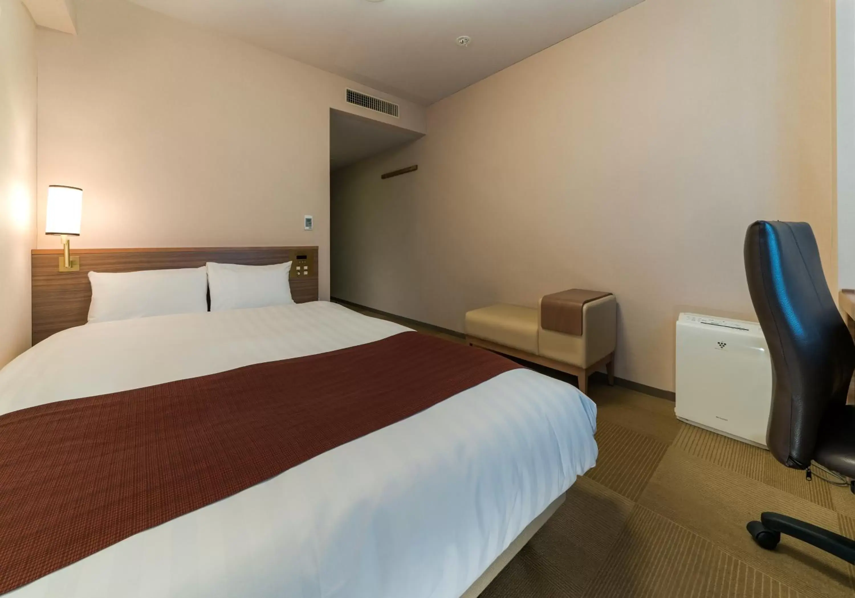 Double Room - single occupancy - Non-Smoking in Daiwa Roynet Hotel Hachinohe Double Room - single occupancy - Non-Smoking in Daiwa Roynet Hotel Hachinohe