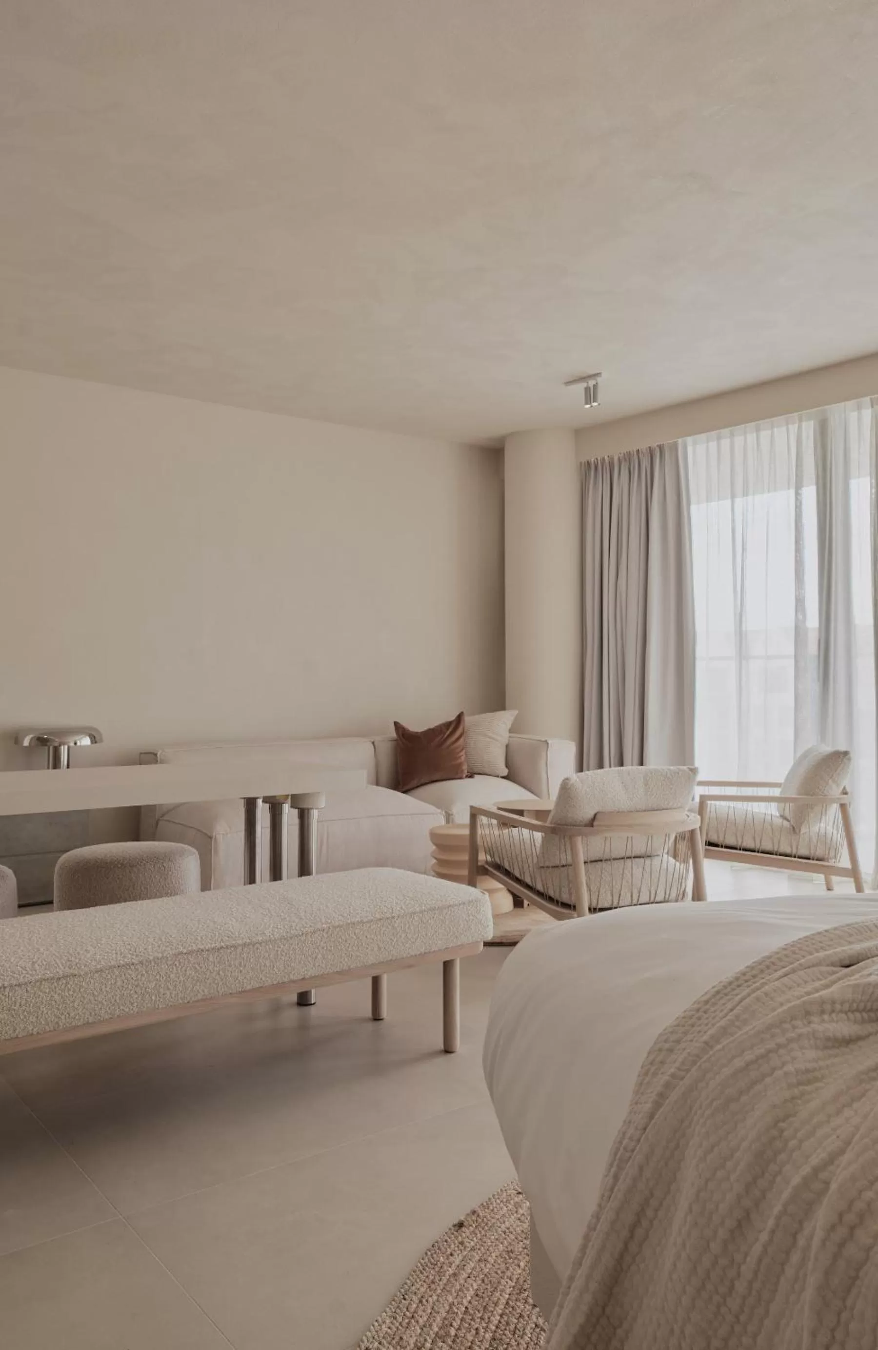 Seating area, Bed in Enso District Hotel