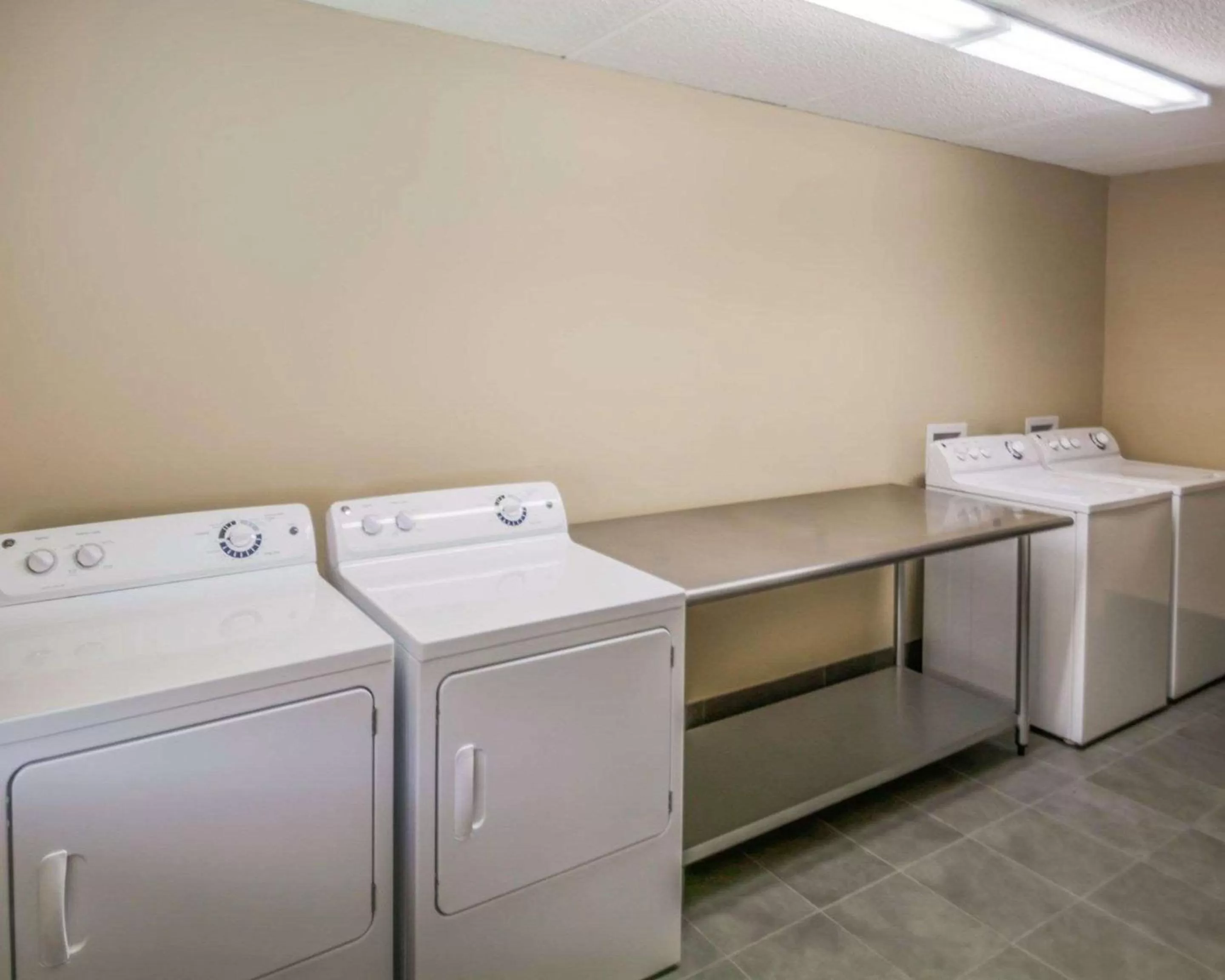 On site in Comfort Inn - NYS Fairgrounds