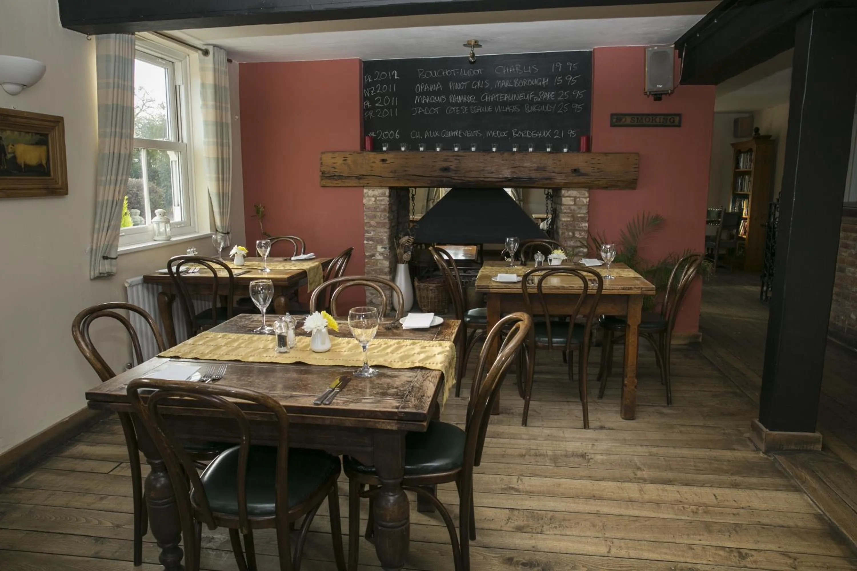 Restaurant/places to eat in The Inn at Emmington
