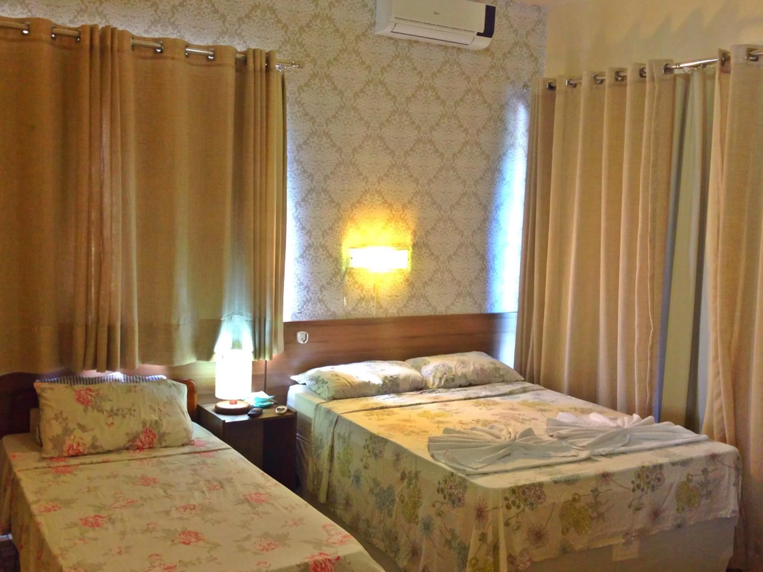 Photo of the whole room, Bed in Pousada Recanto do Sal