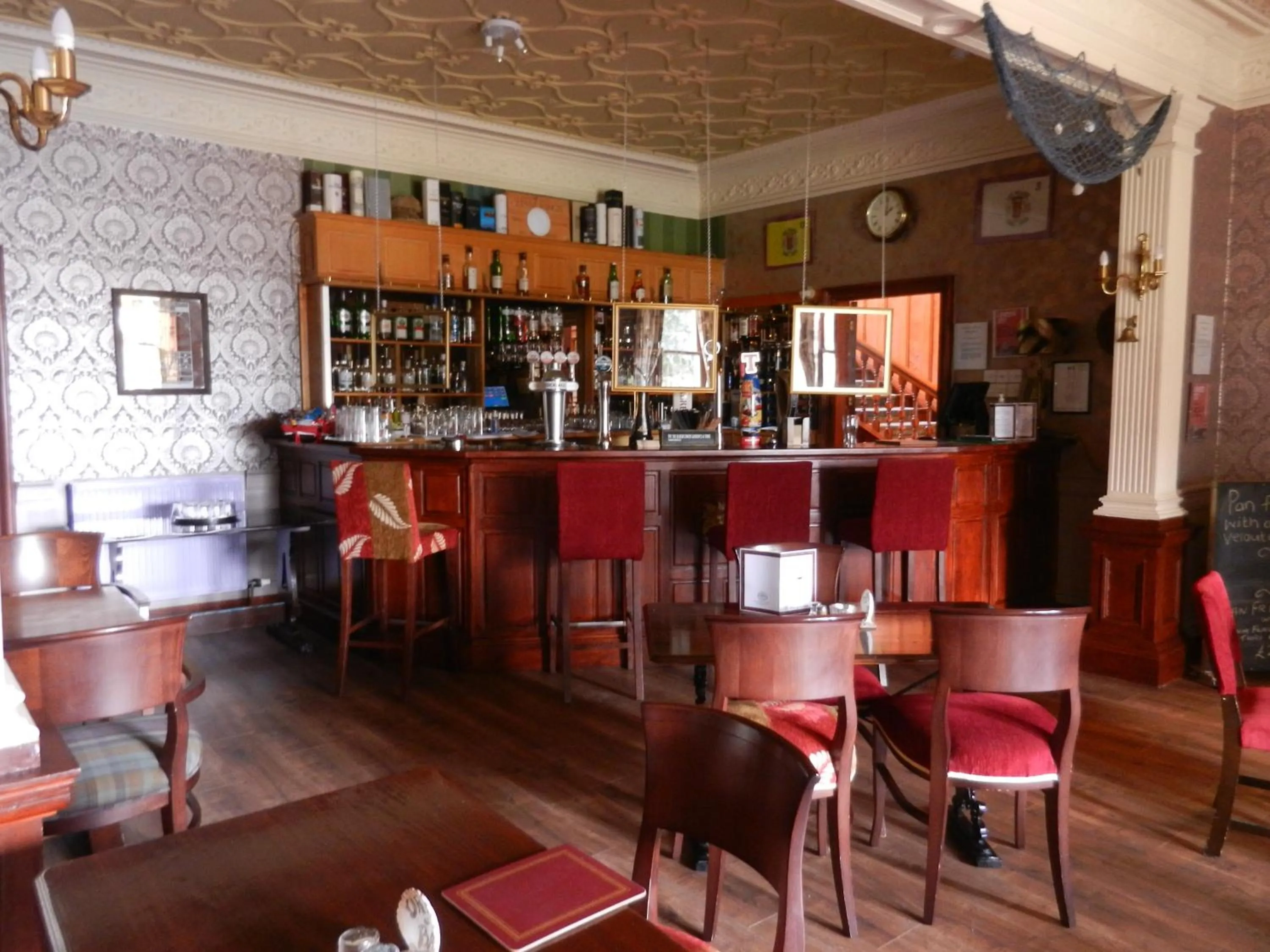 Lounge or bar in Mansfield Castle Hotel
