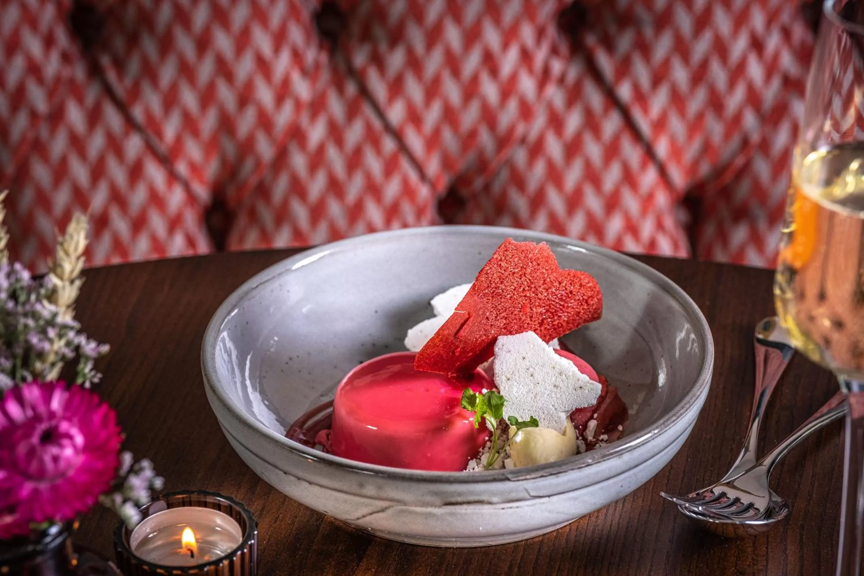 Food in The Feathers Holt