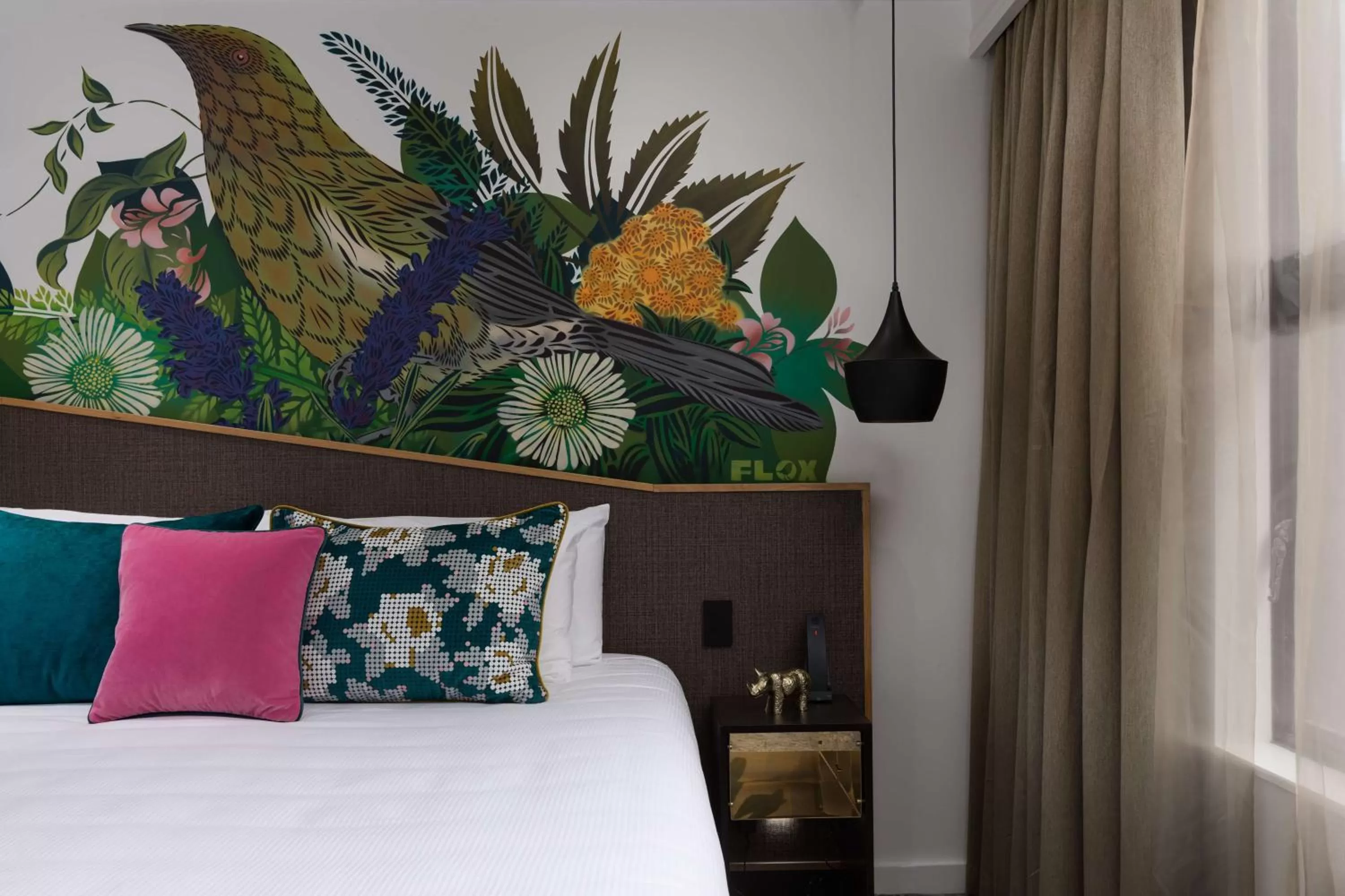 Bedroom, Bed in QT Wellington